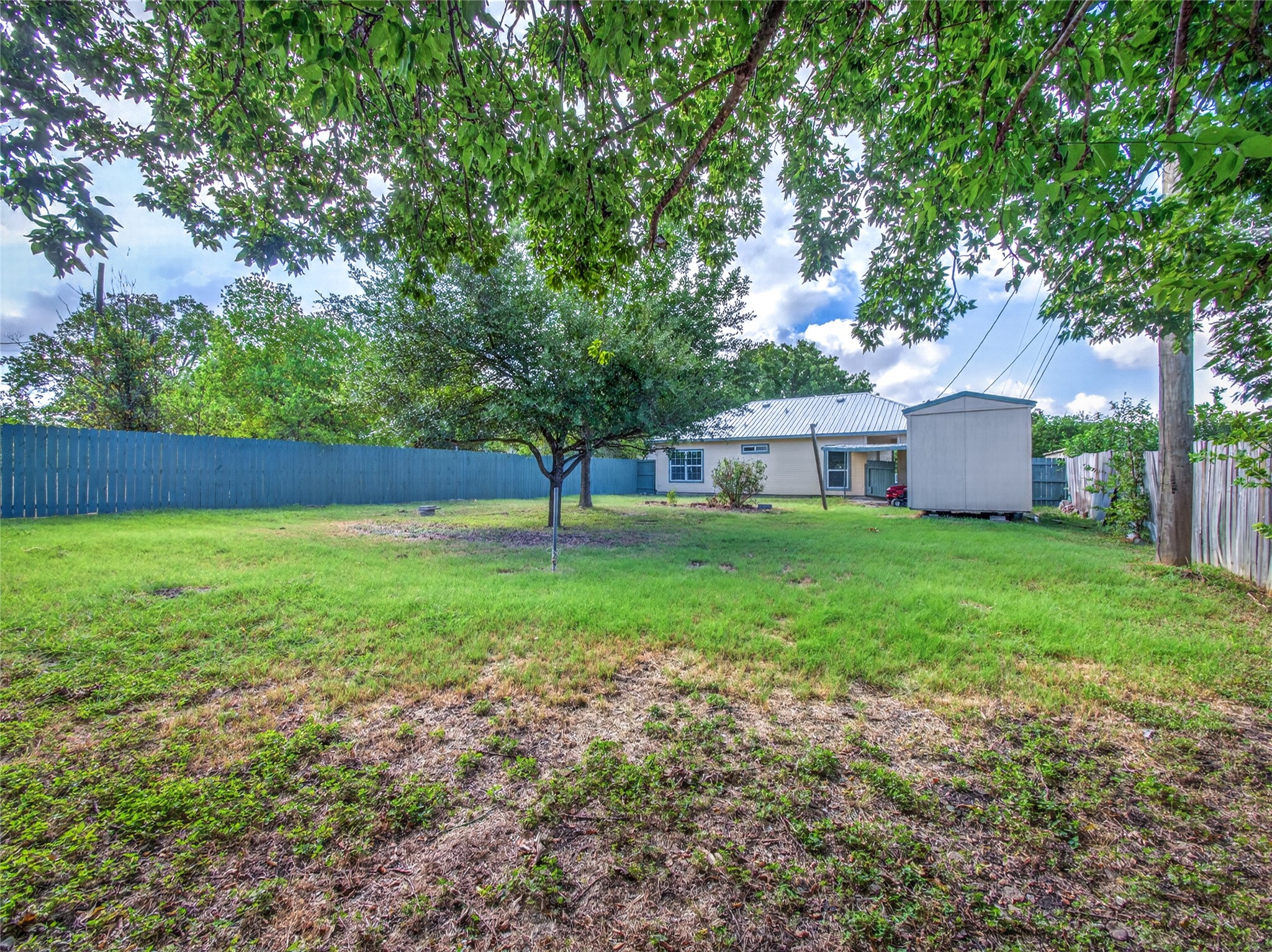 main property photo 26