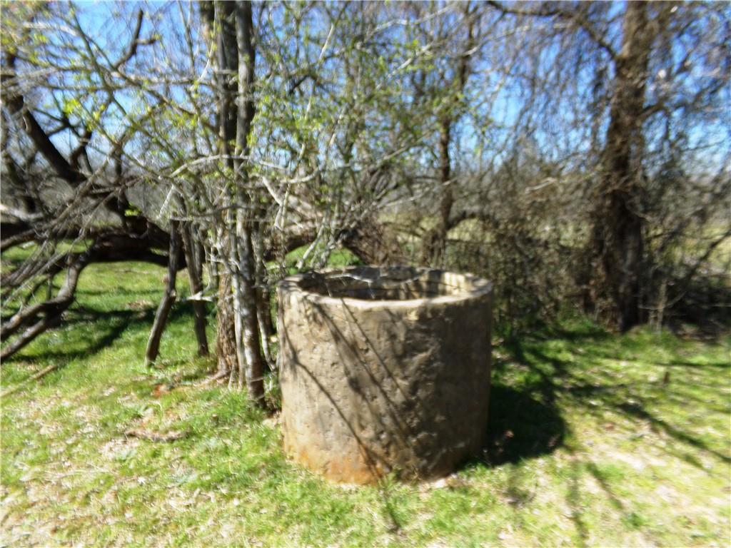 main property photo 10