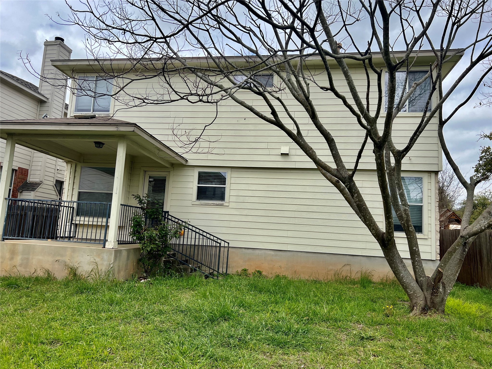 main property photo 31