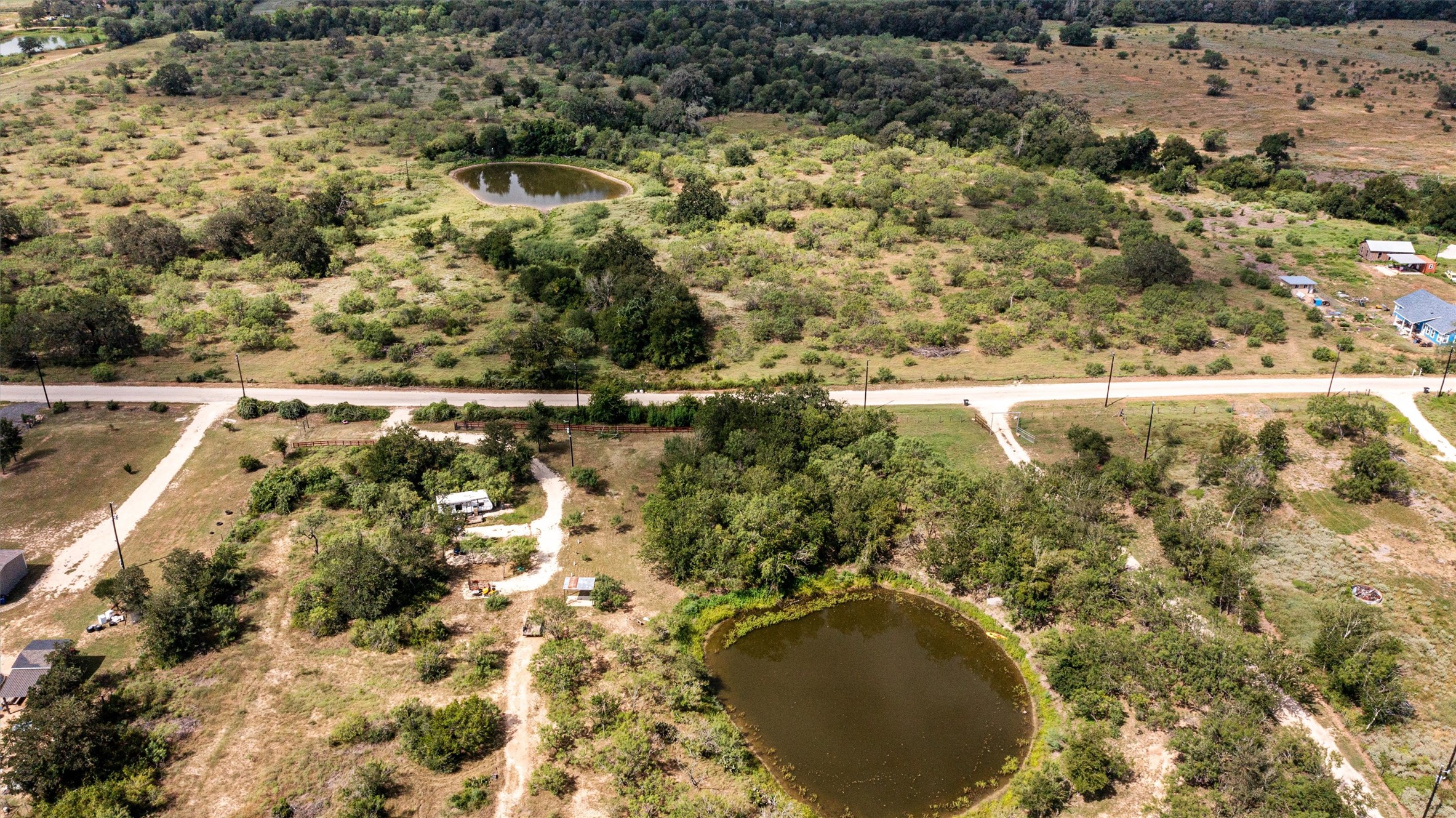 main property photo 19