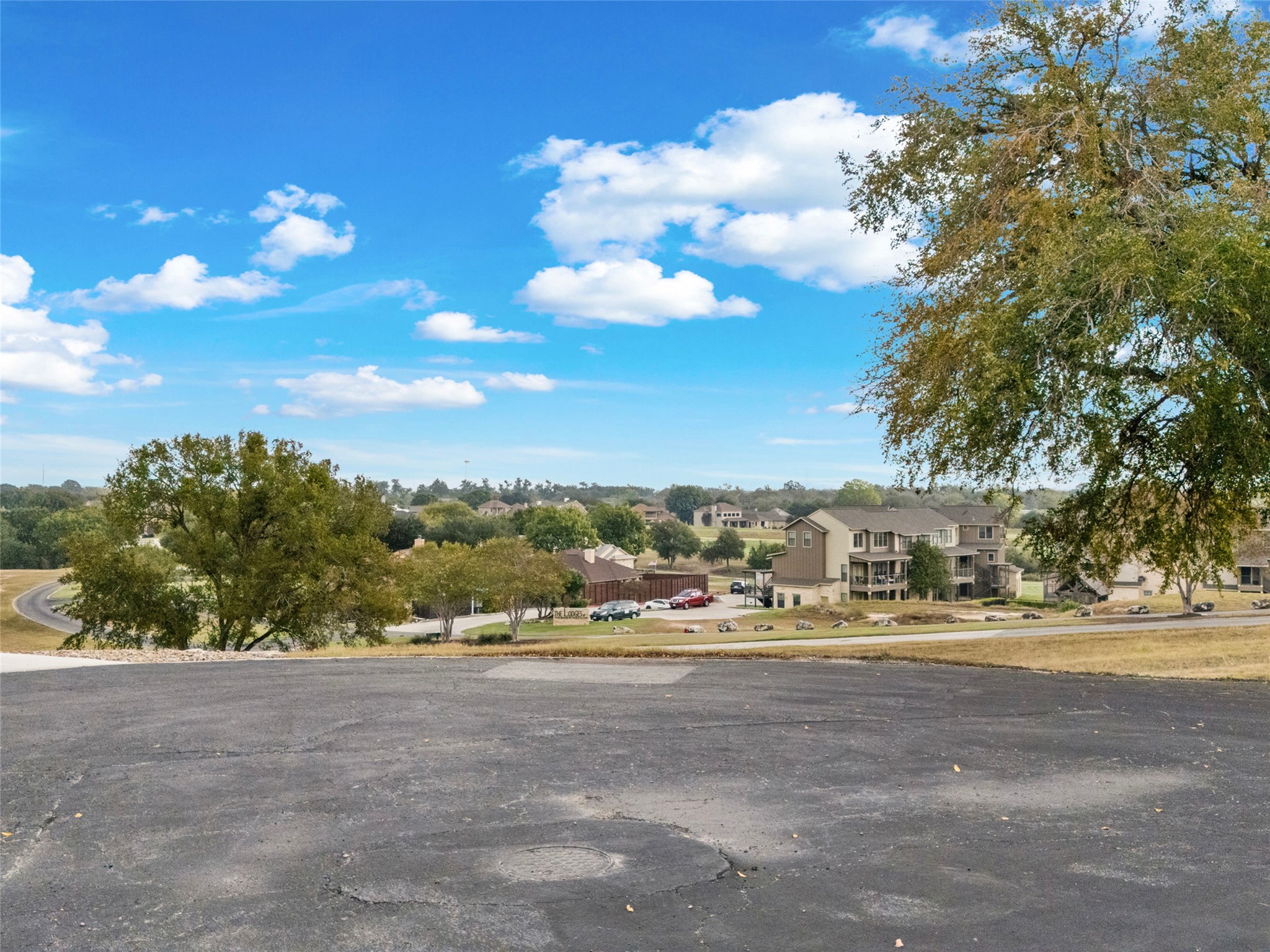 main property photo 5