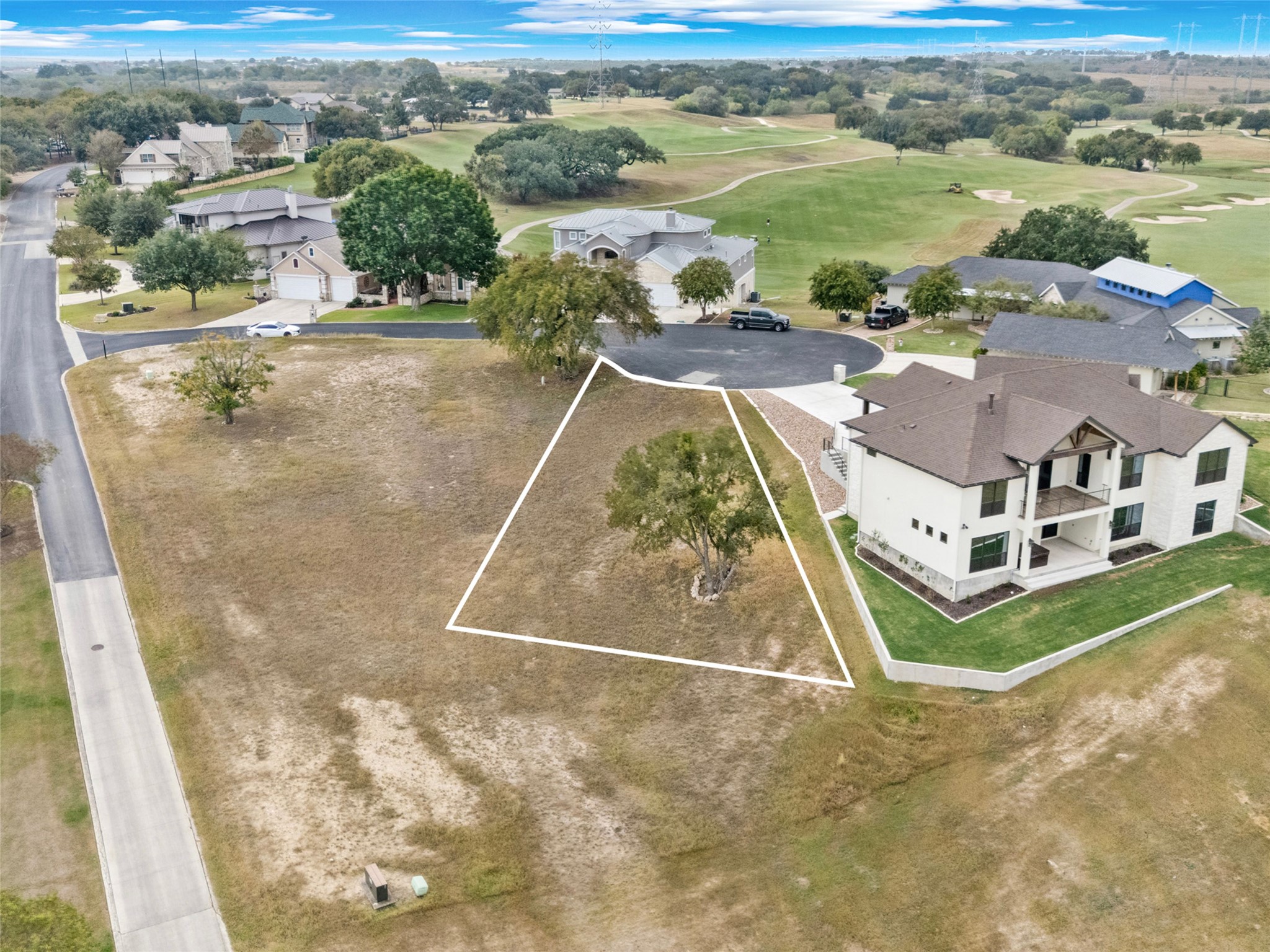 main property photo 9
