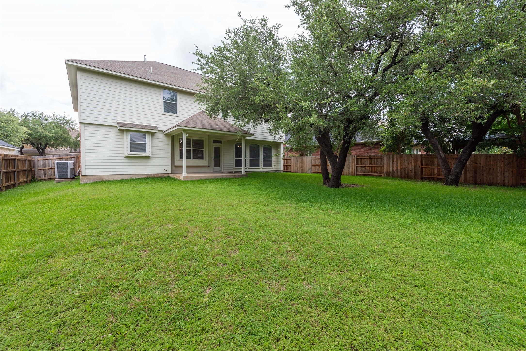 main property photo 37