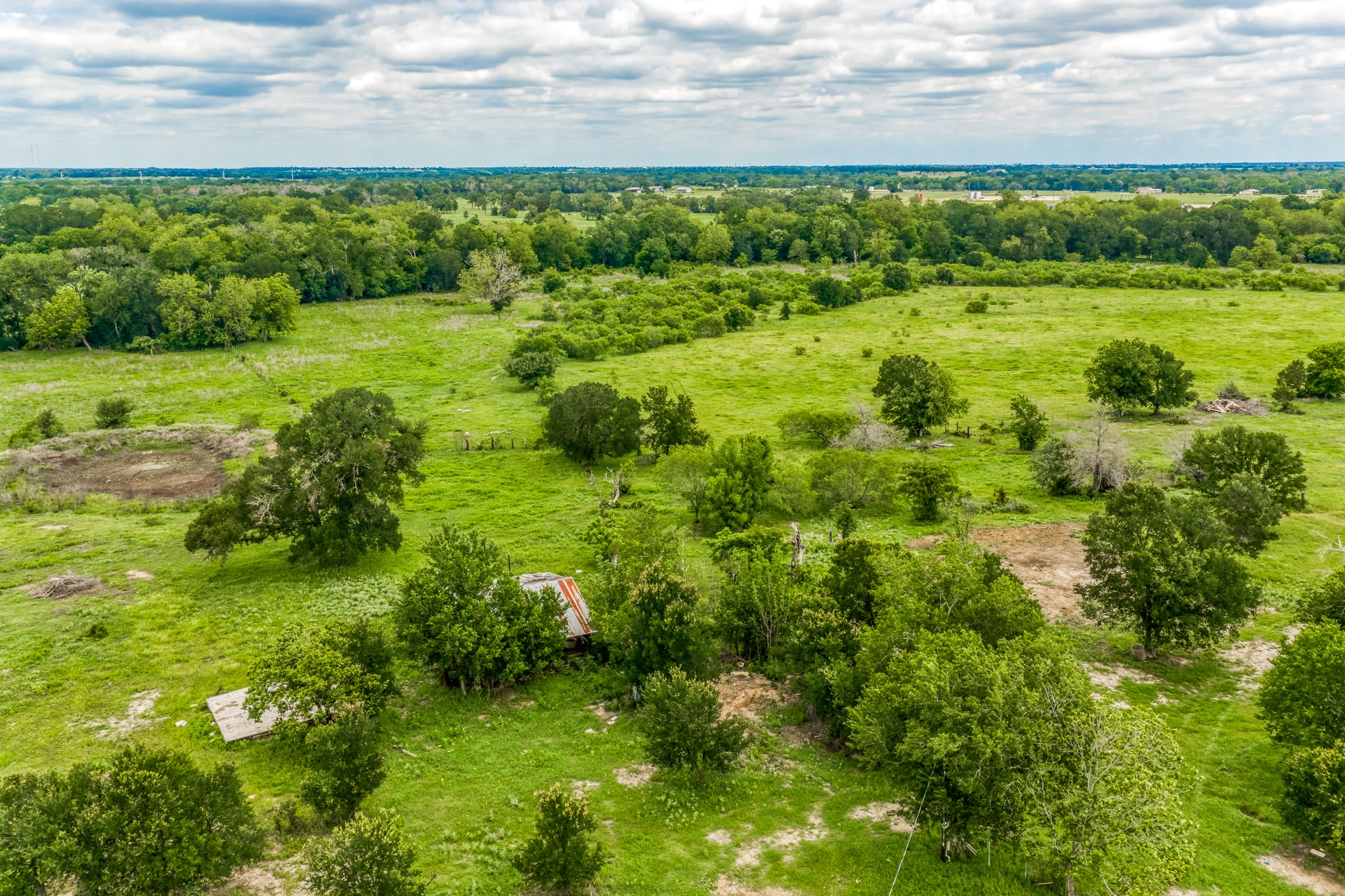 main property photo 34