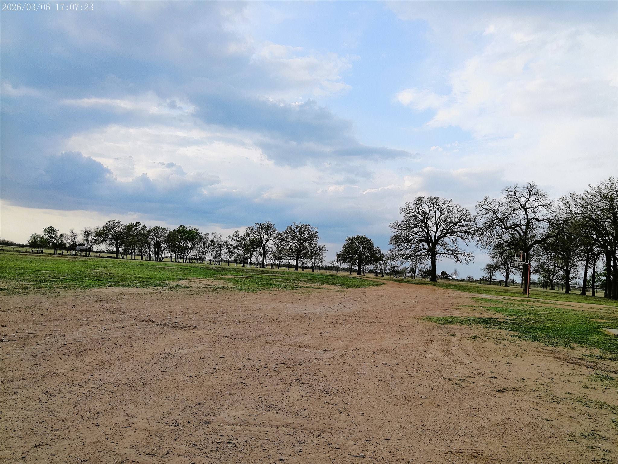 main property photo 16