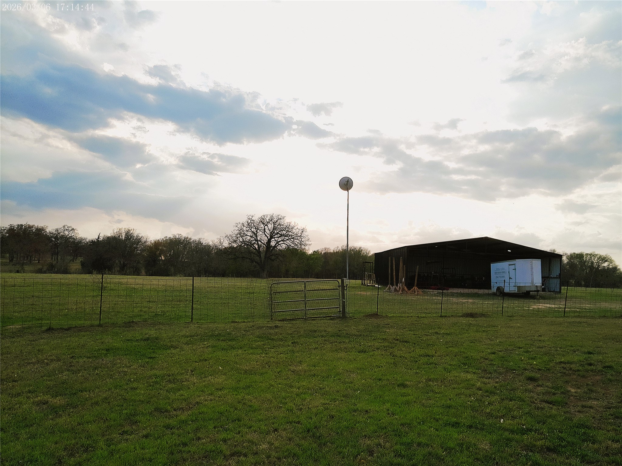 main property photo 22