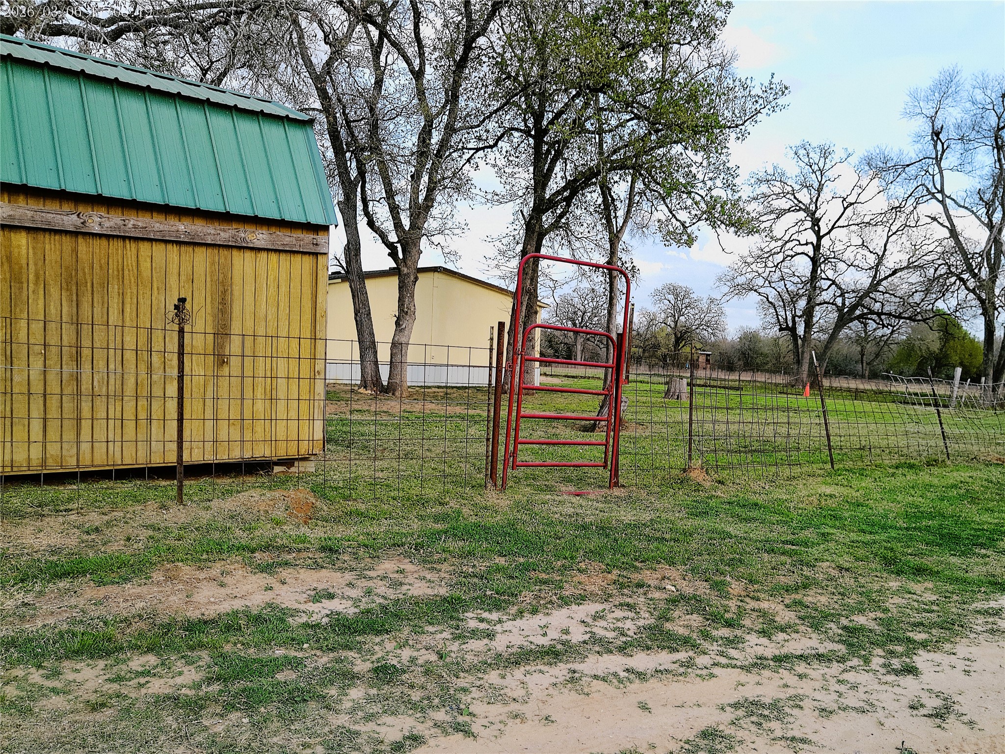 main property photo 6