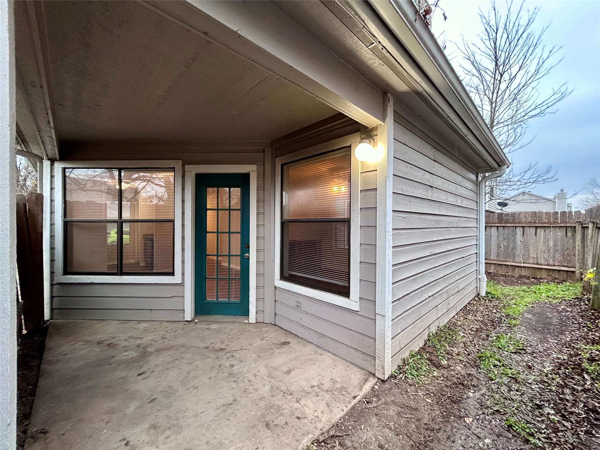 main property photo 20