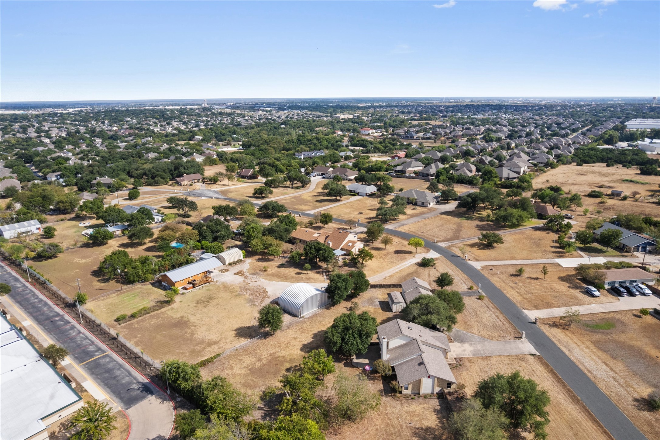 main property photo 35