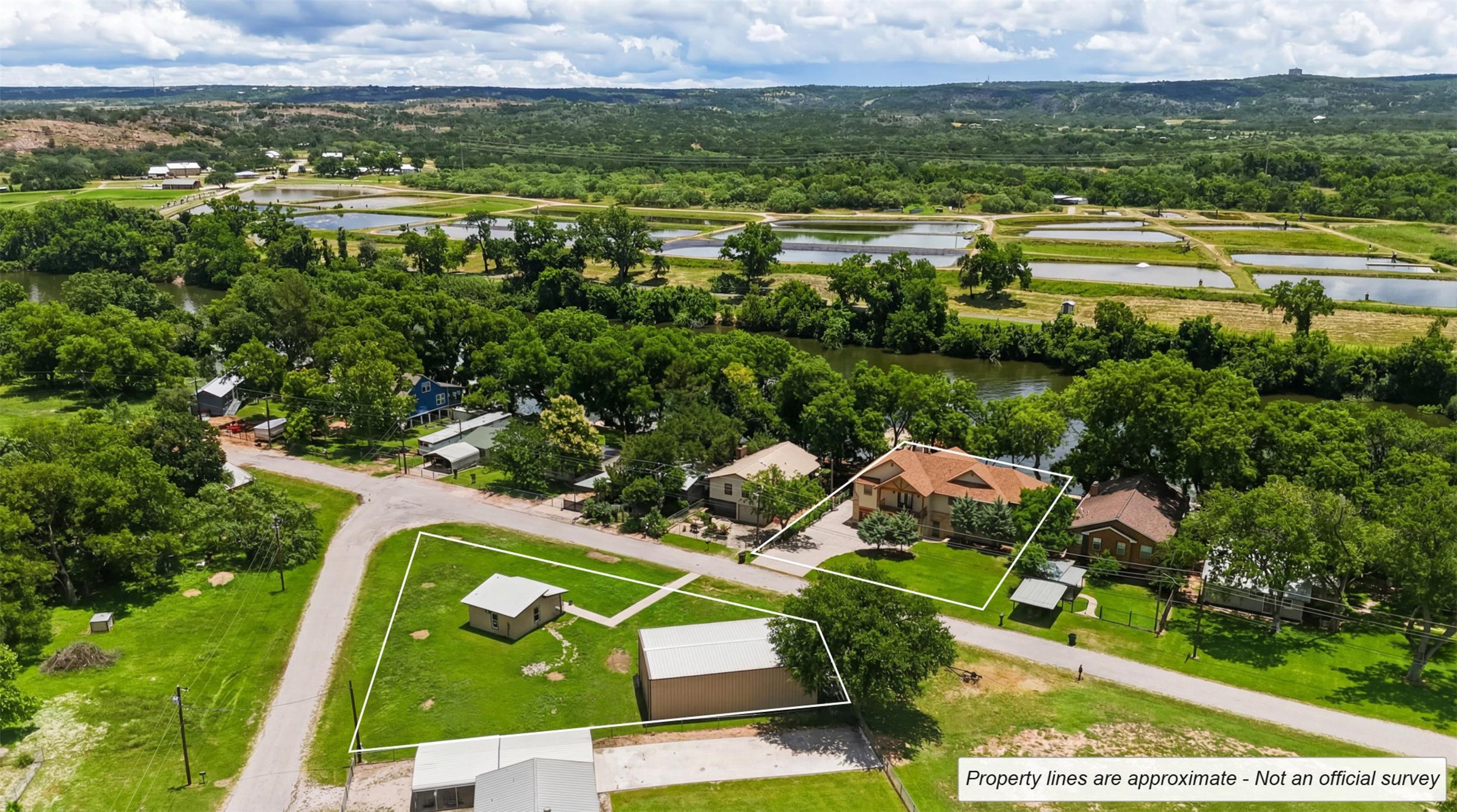 main property photo 38