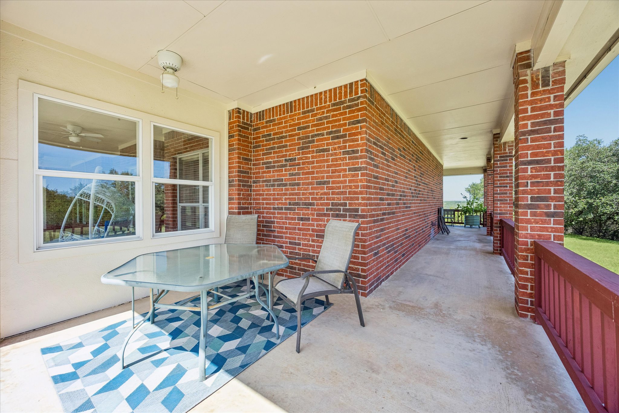 main property photo 22