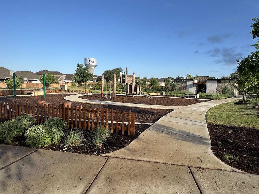 main property photo 26