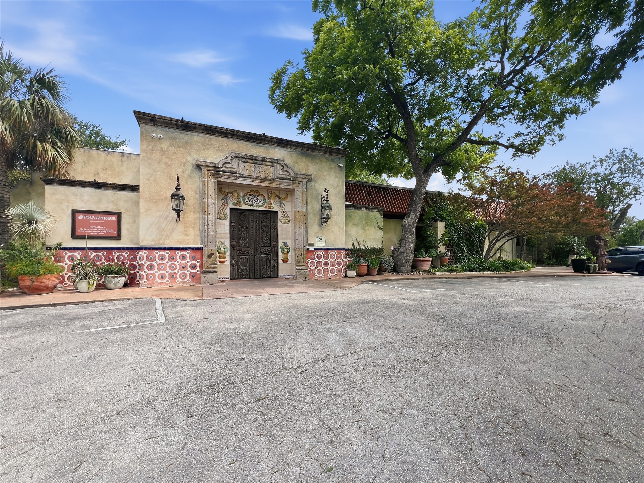 main property photo 9