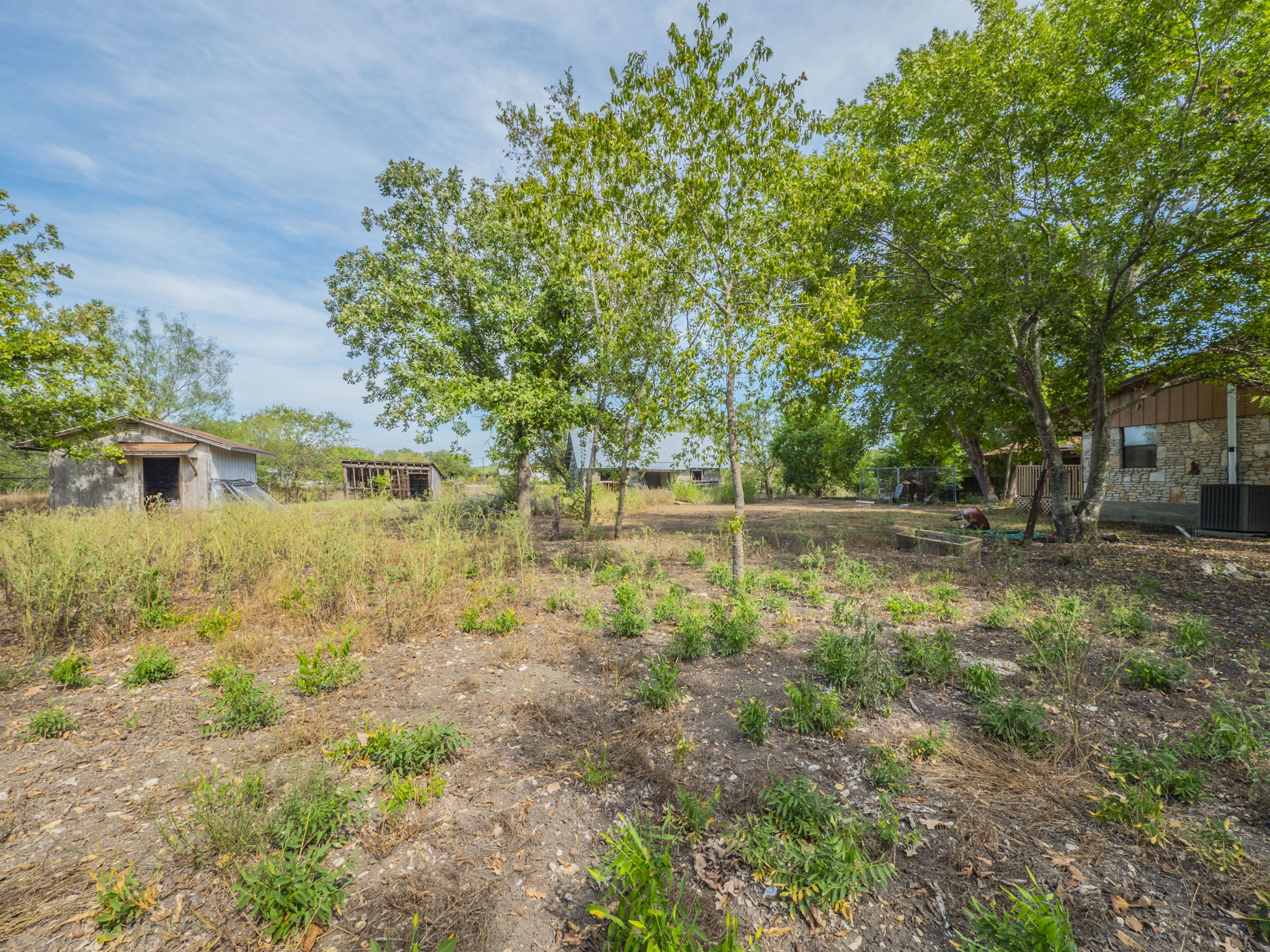 main property photo 14