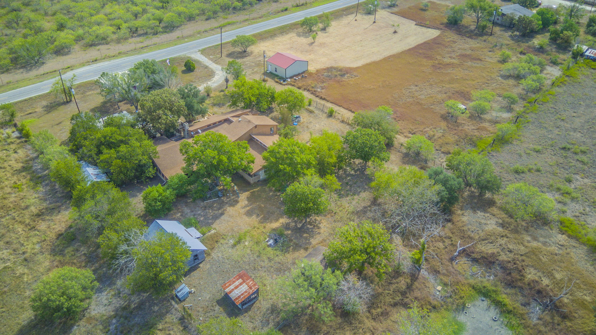 main property photo 20