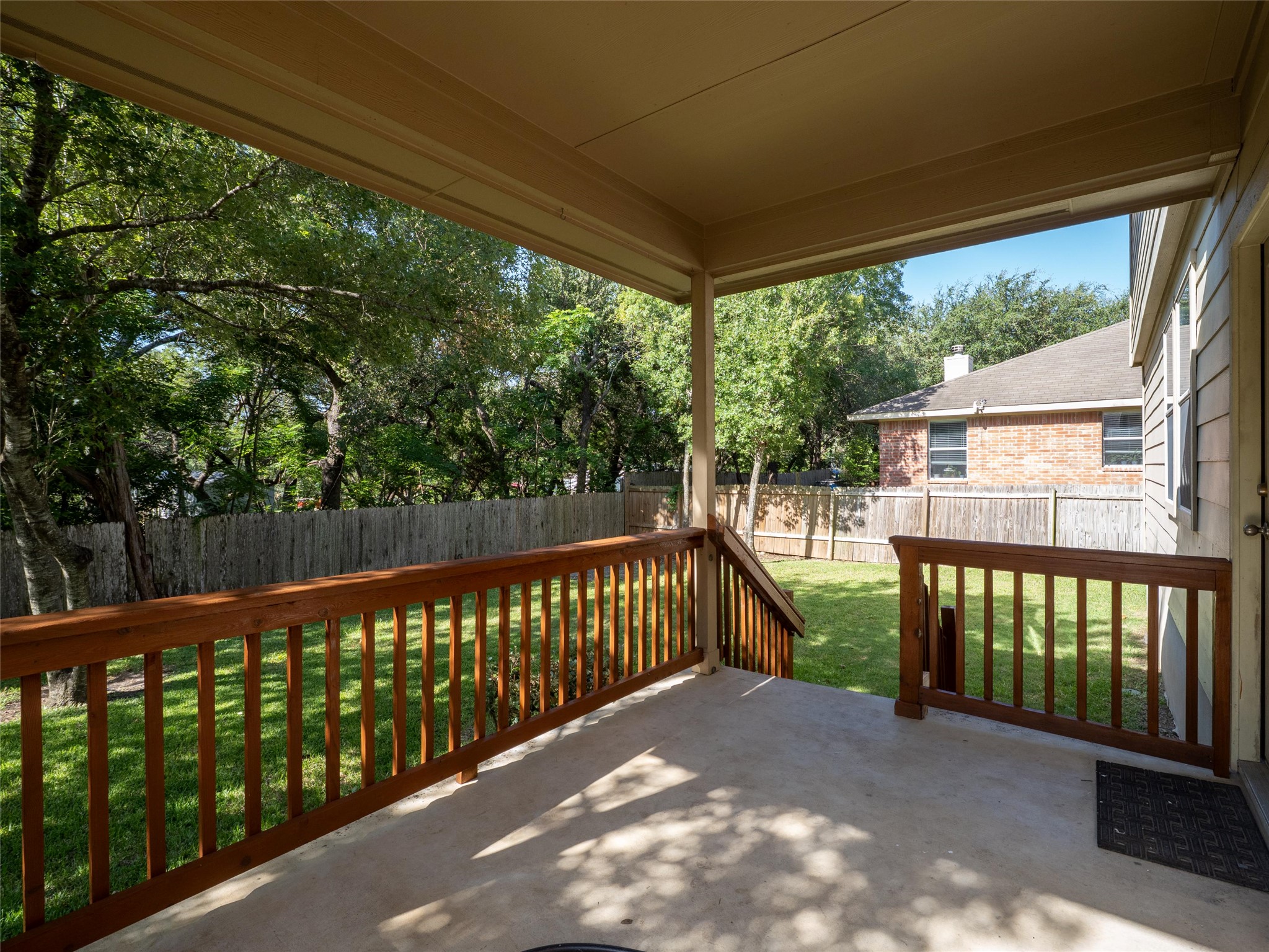 main property photo 19