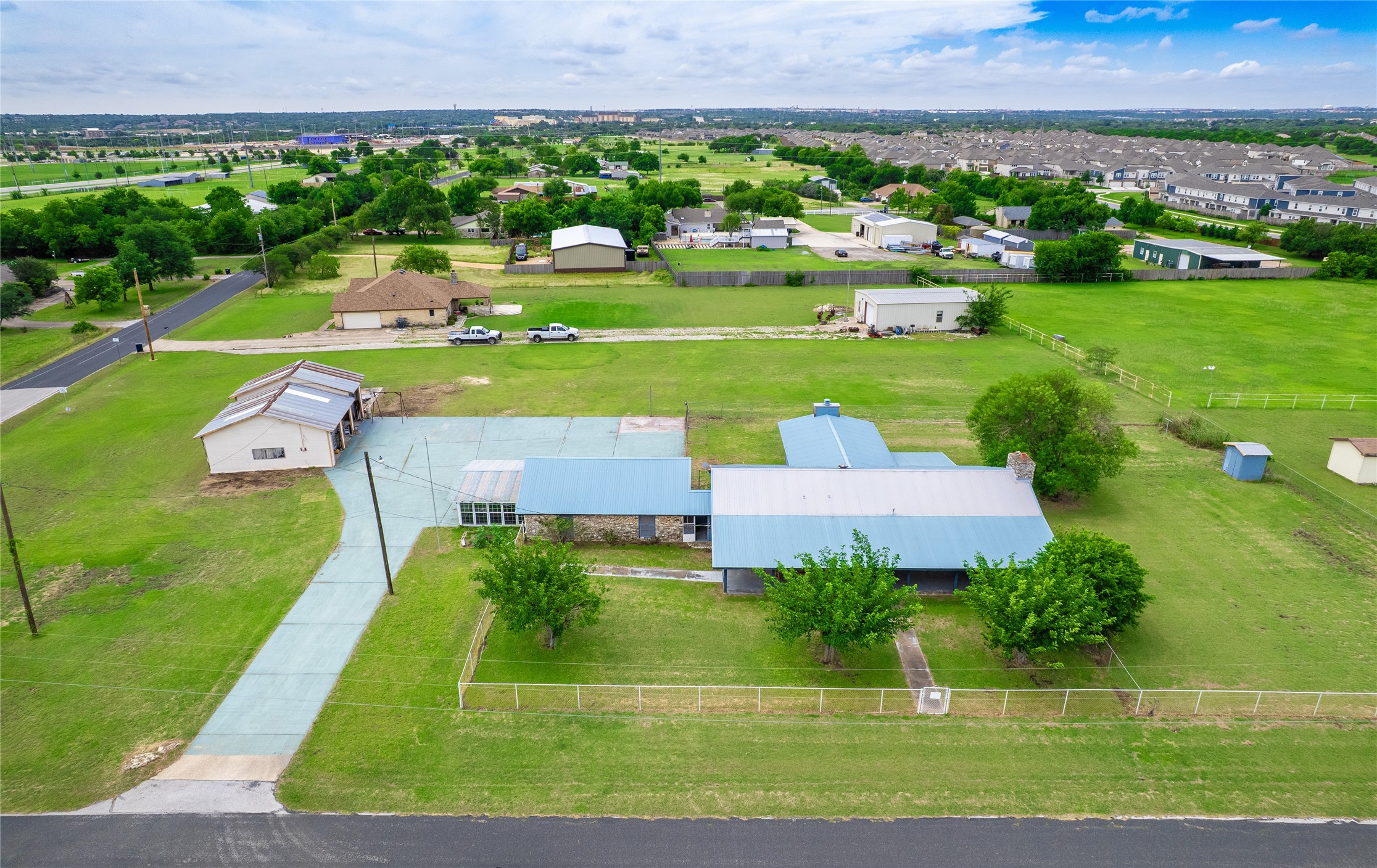main property photo 1