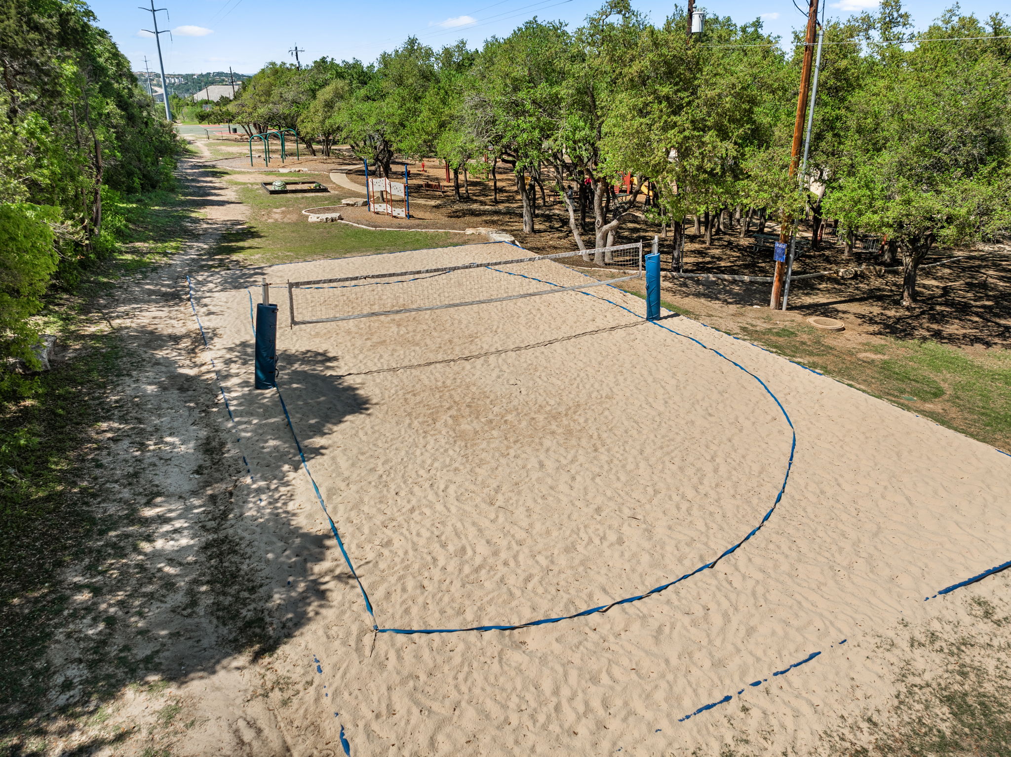 main property photo 31