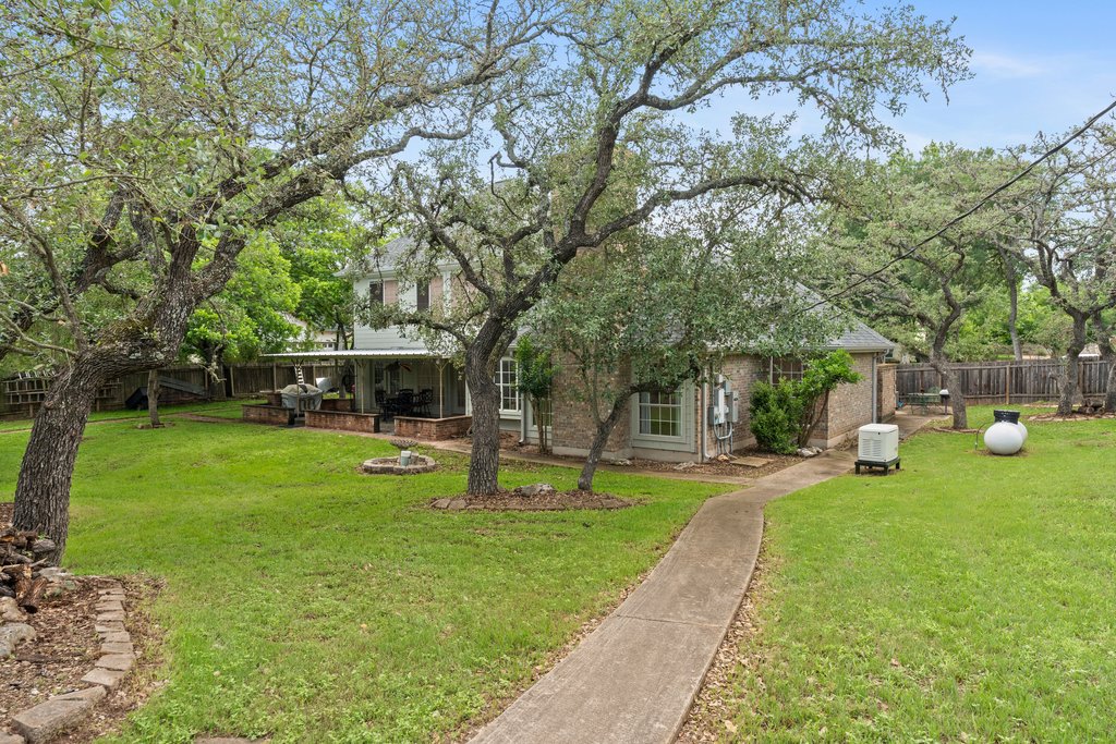 main property photo 32