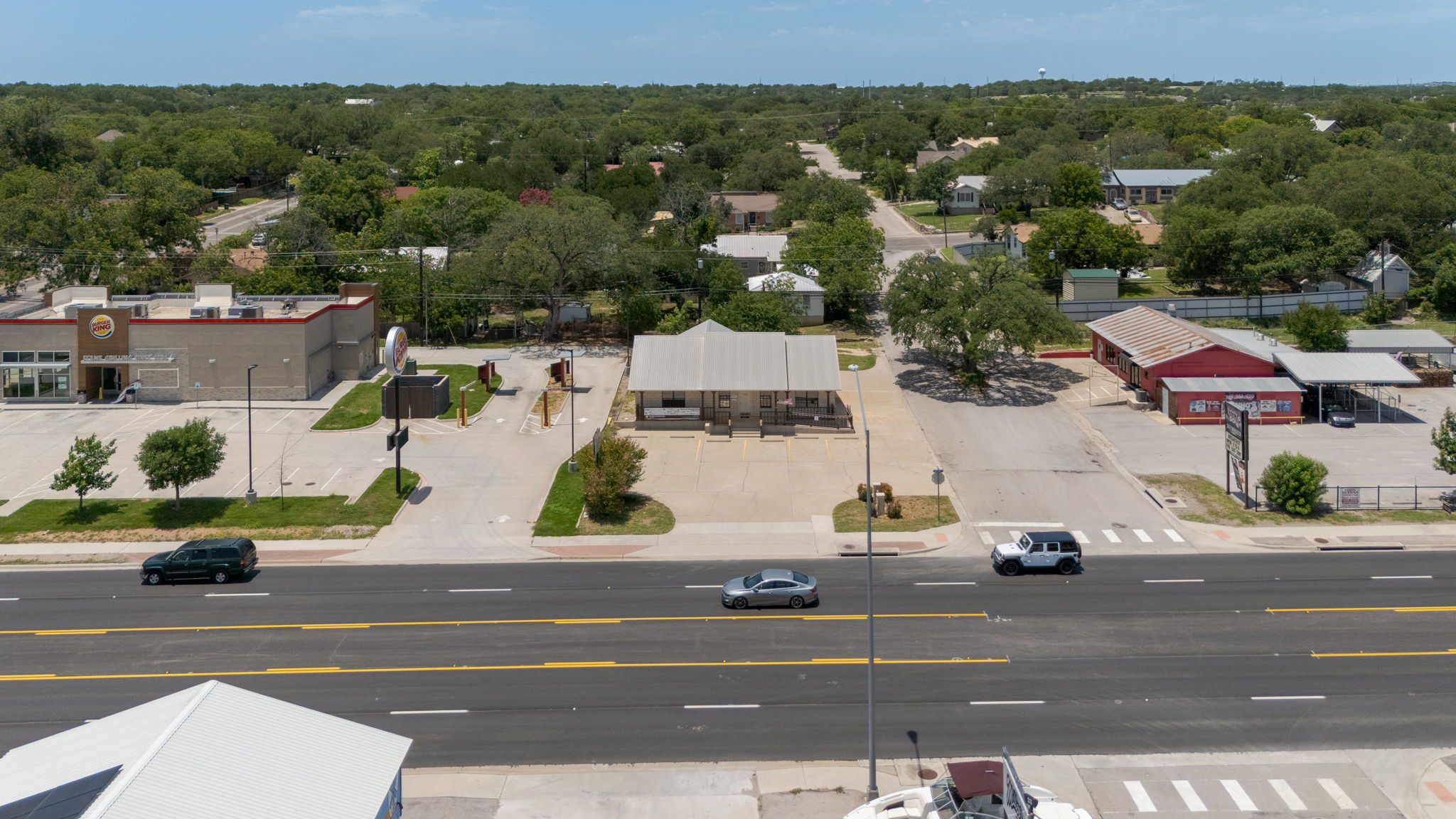 main property photo 11