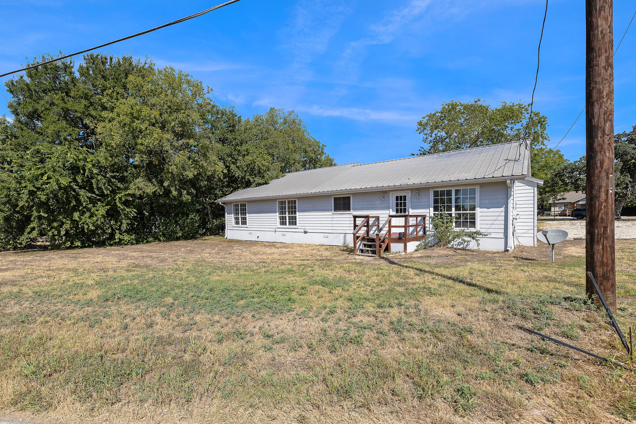 main property photo 15