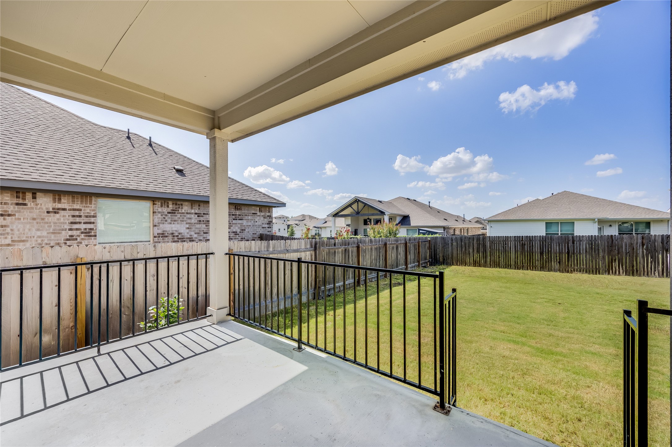 main property photo 39