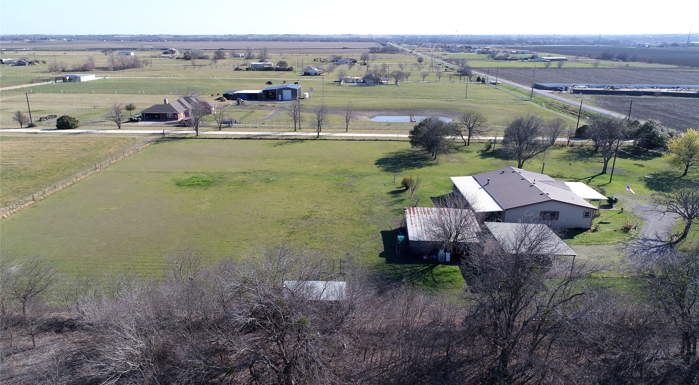 main property photo 37