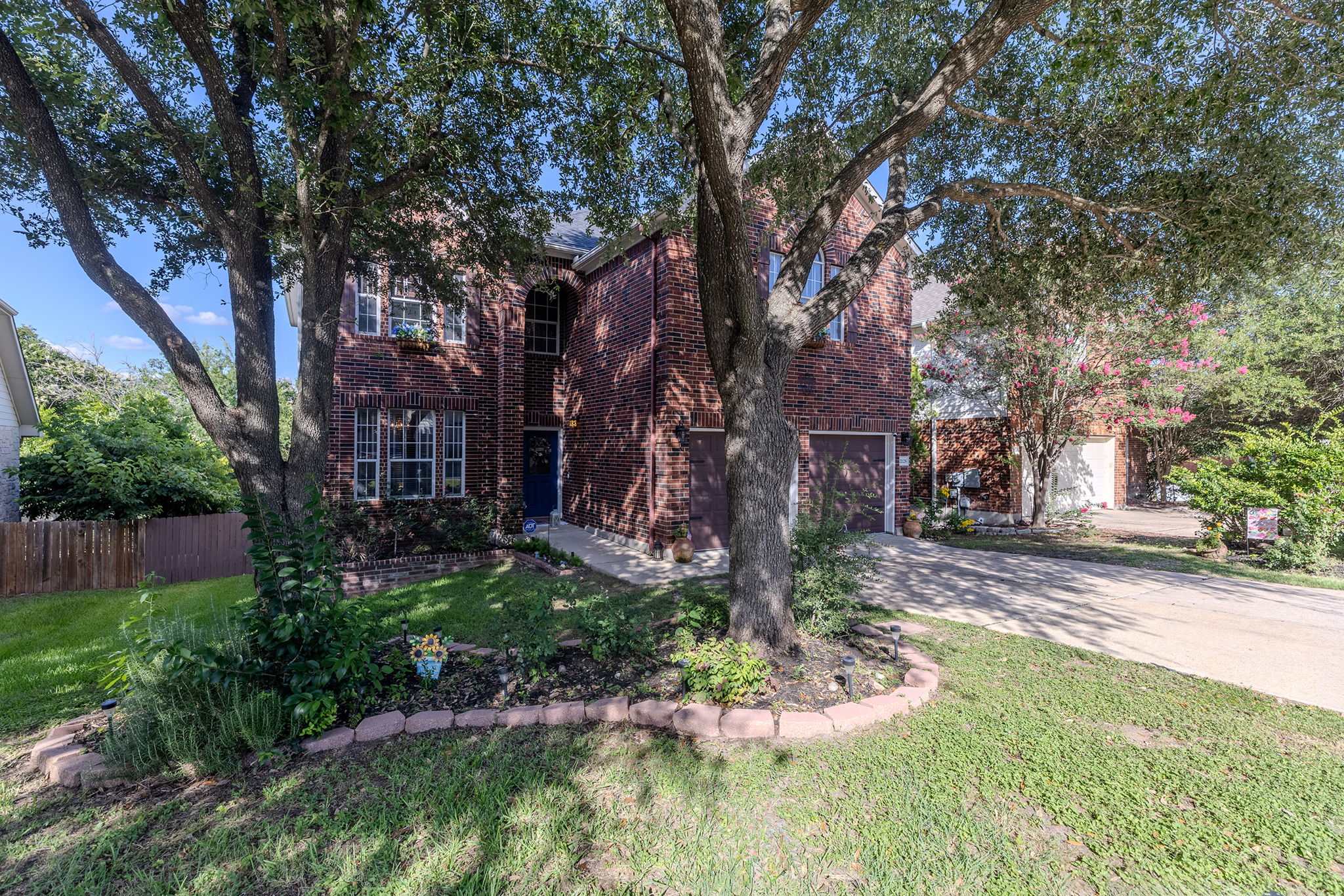 main property photo 36