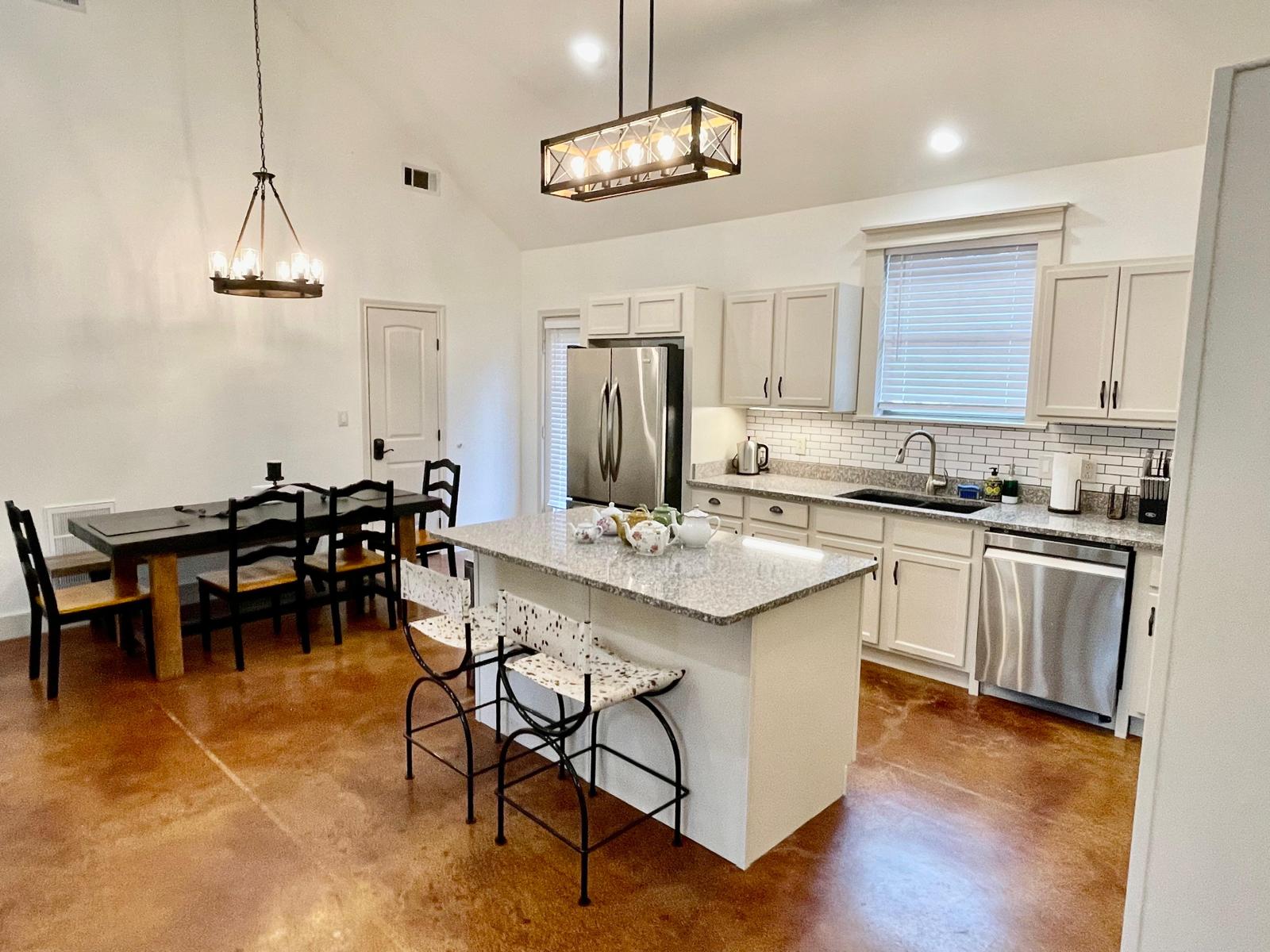 main property photo 8