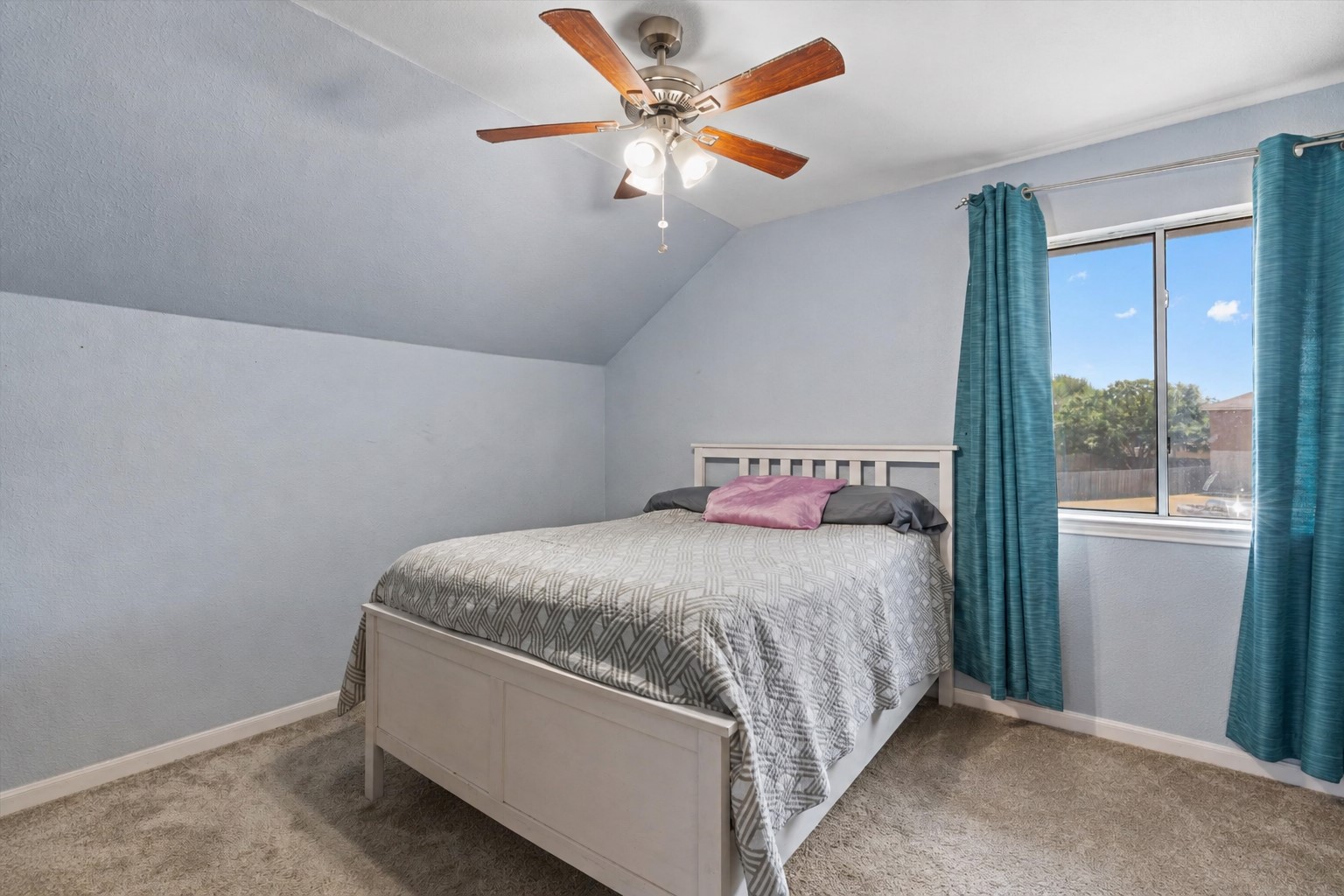 main property photo 24