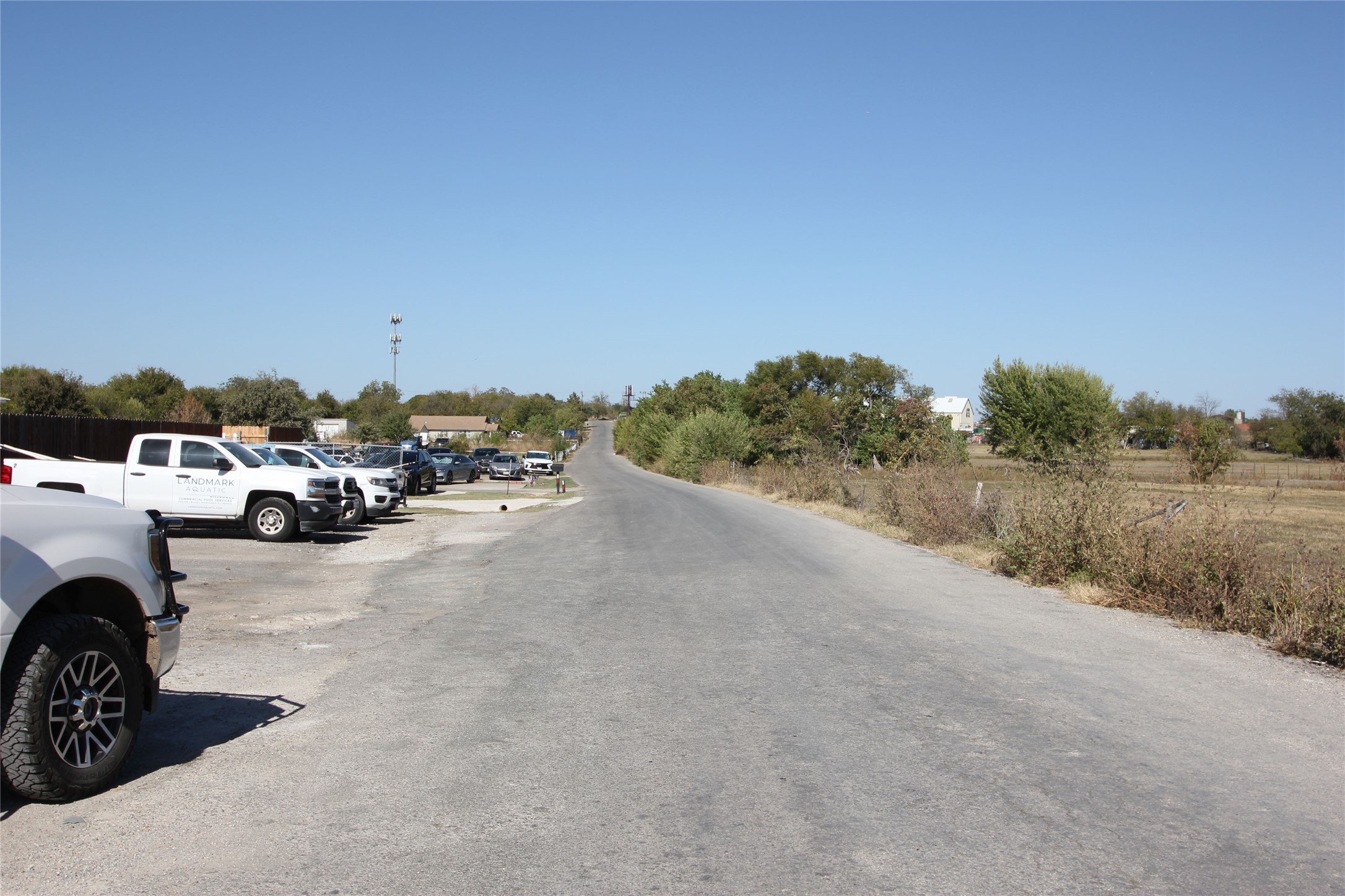 main property photo 10