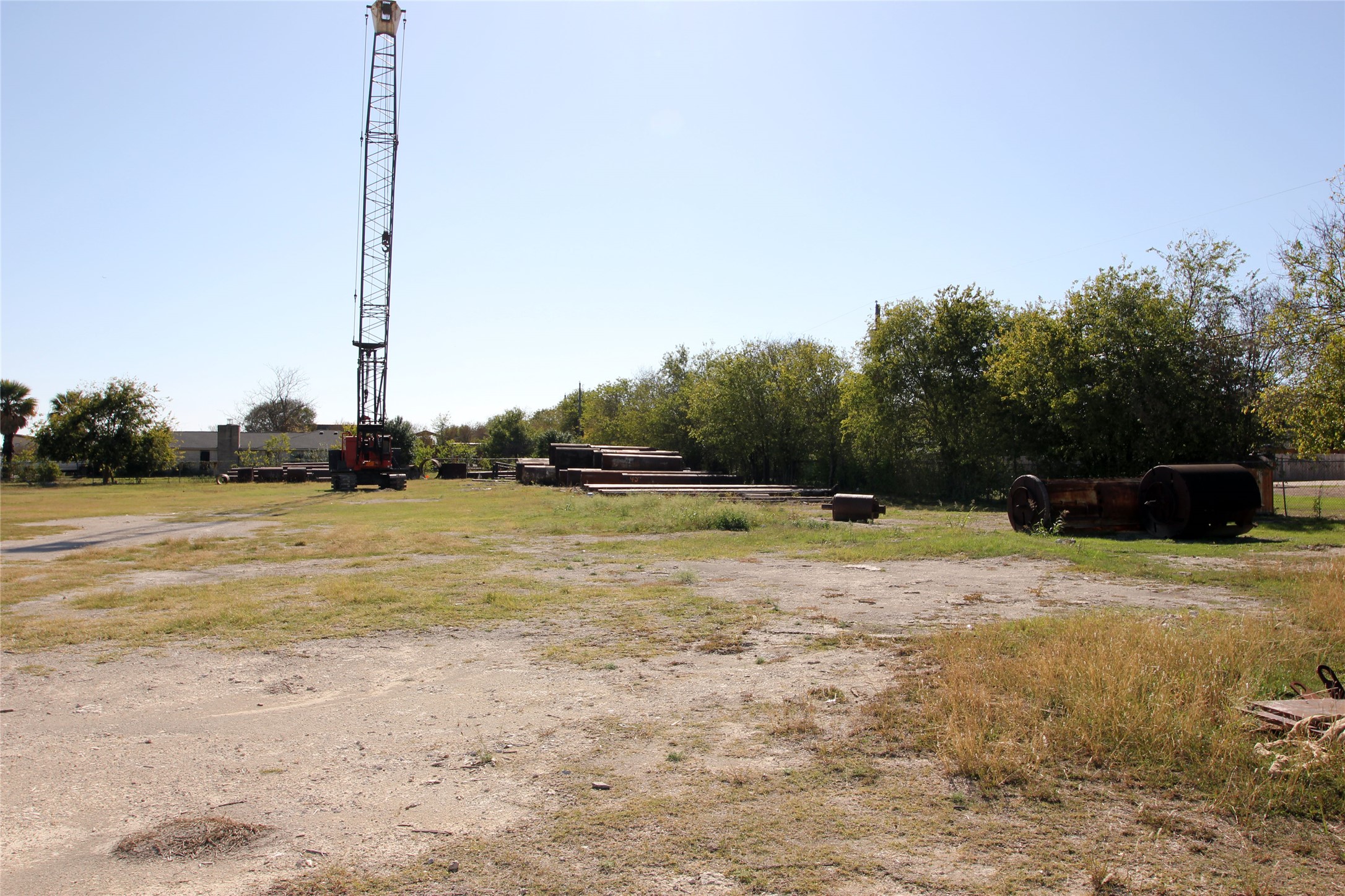 main property photo 6