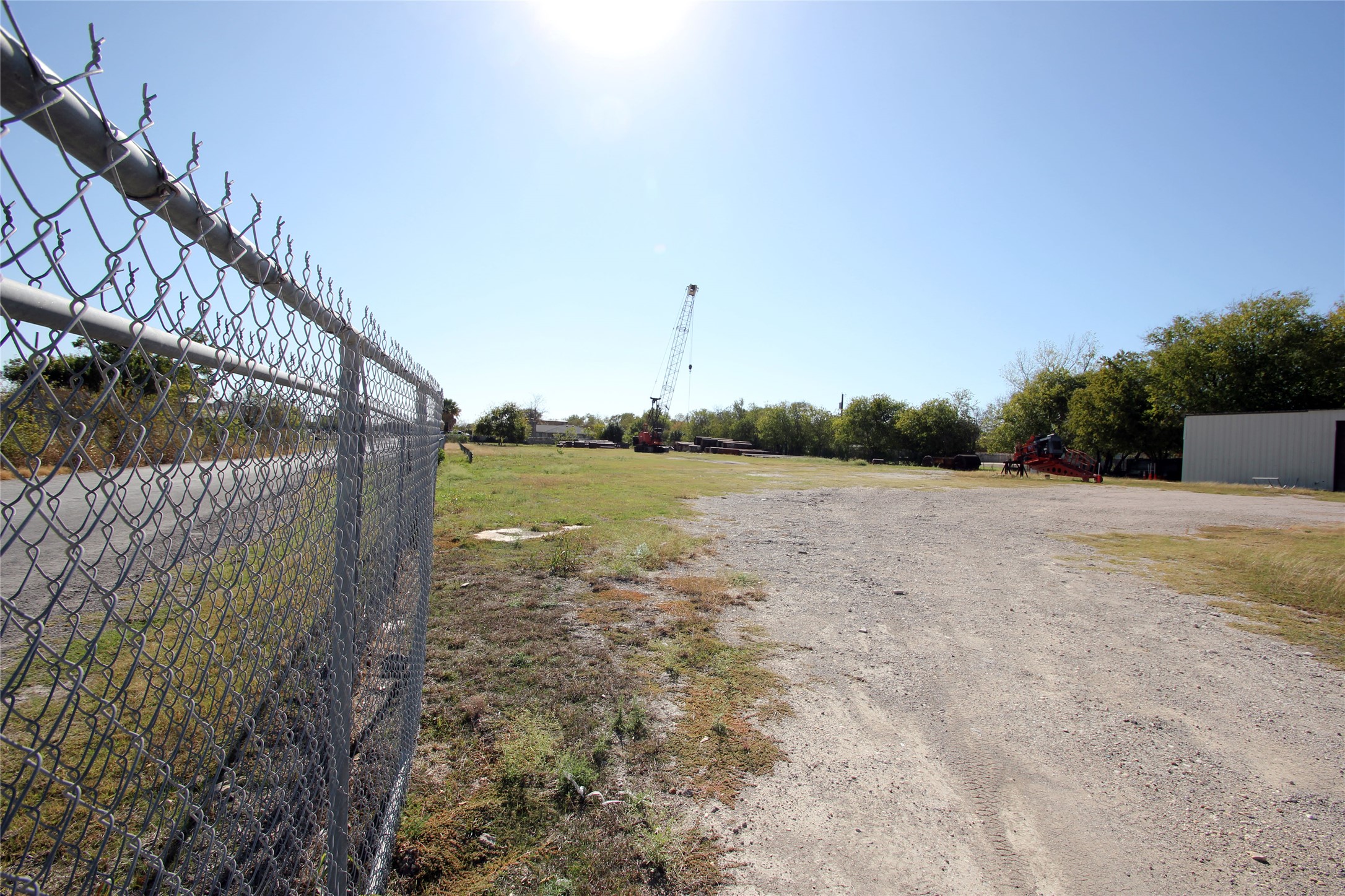 main property photo 8