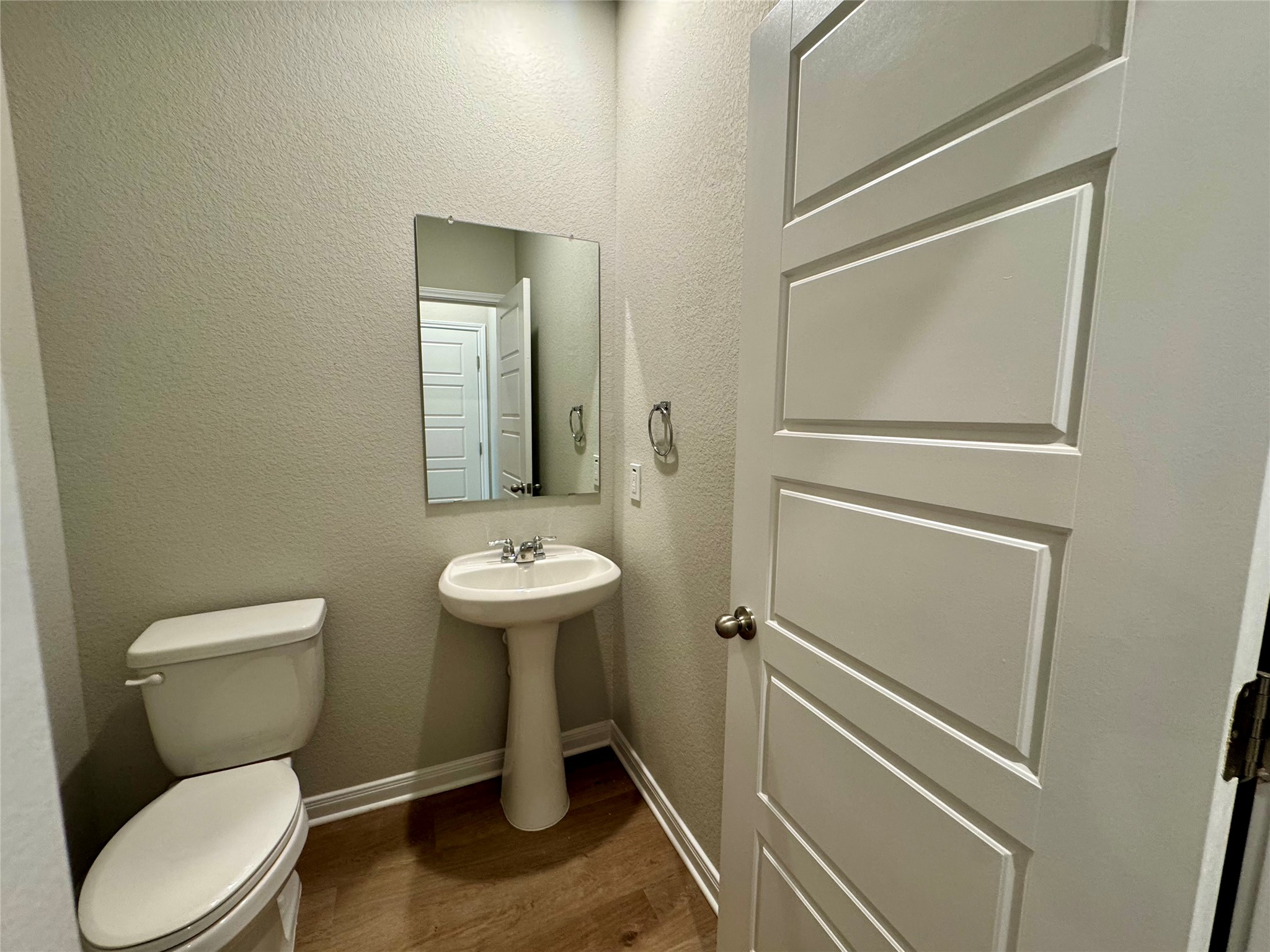 main property photo 18