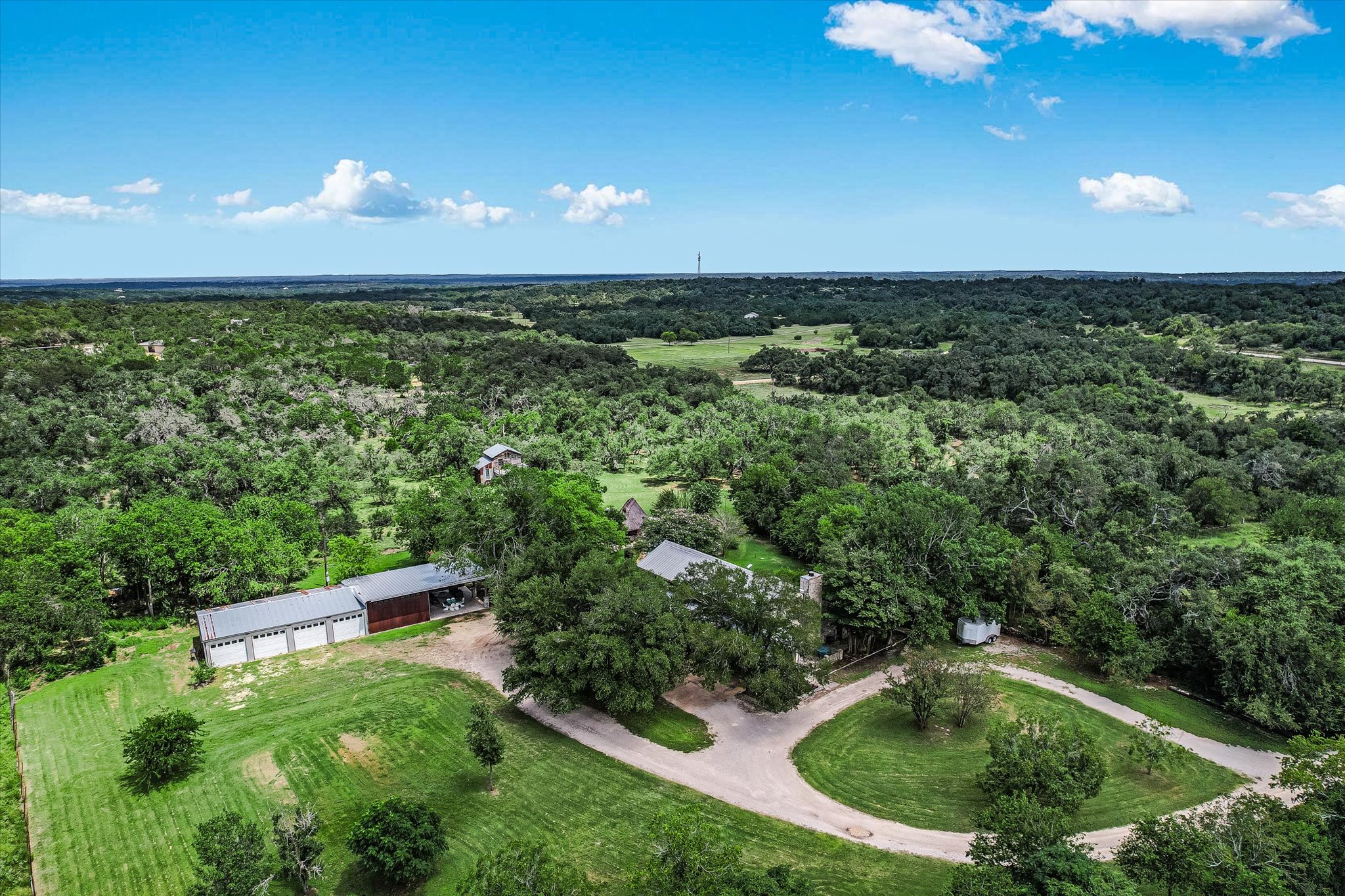 main property photo 34