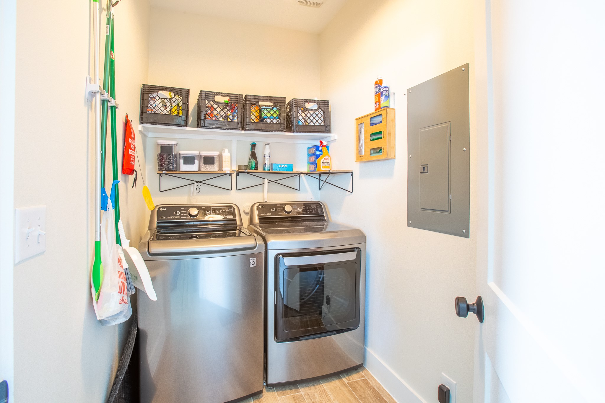 main property photo 35