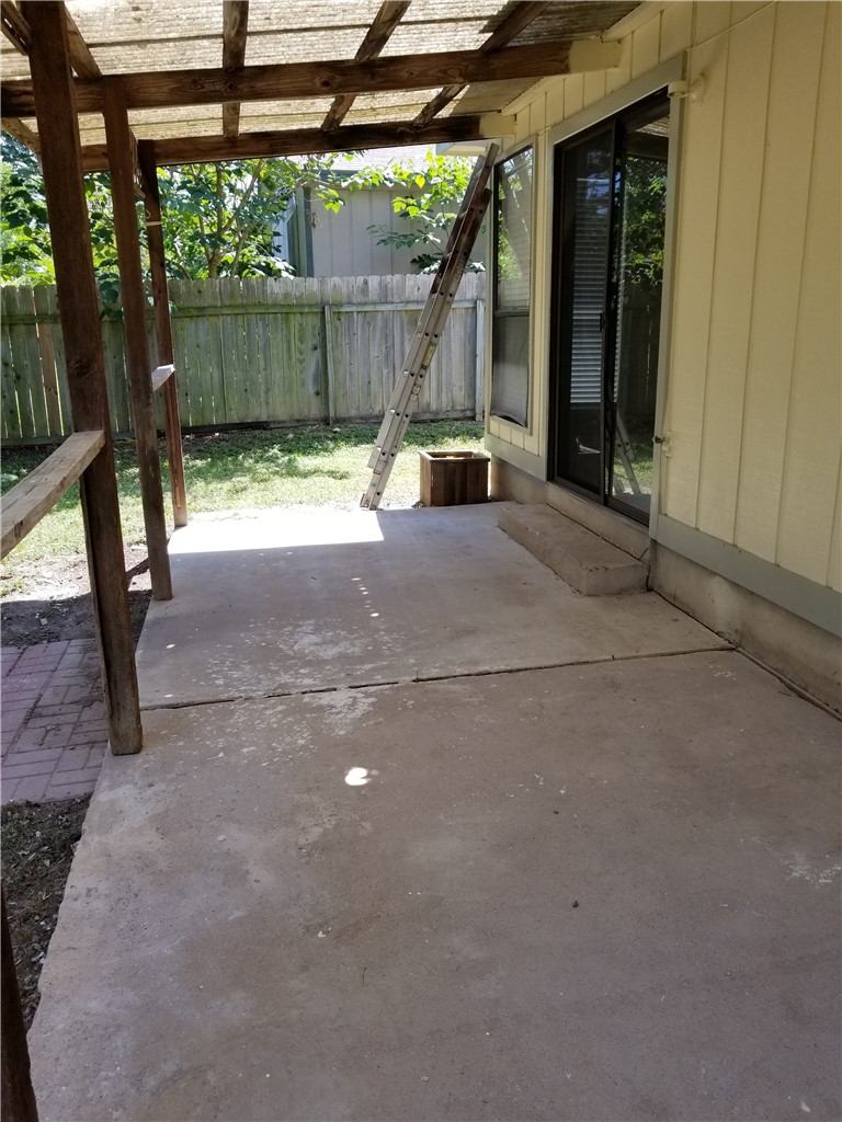 main property photo 26
