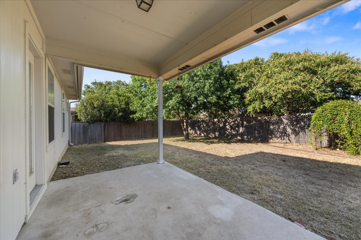 main property photo 24