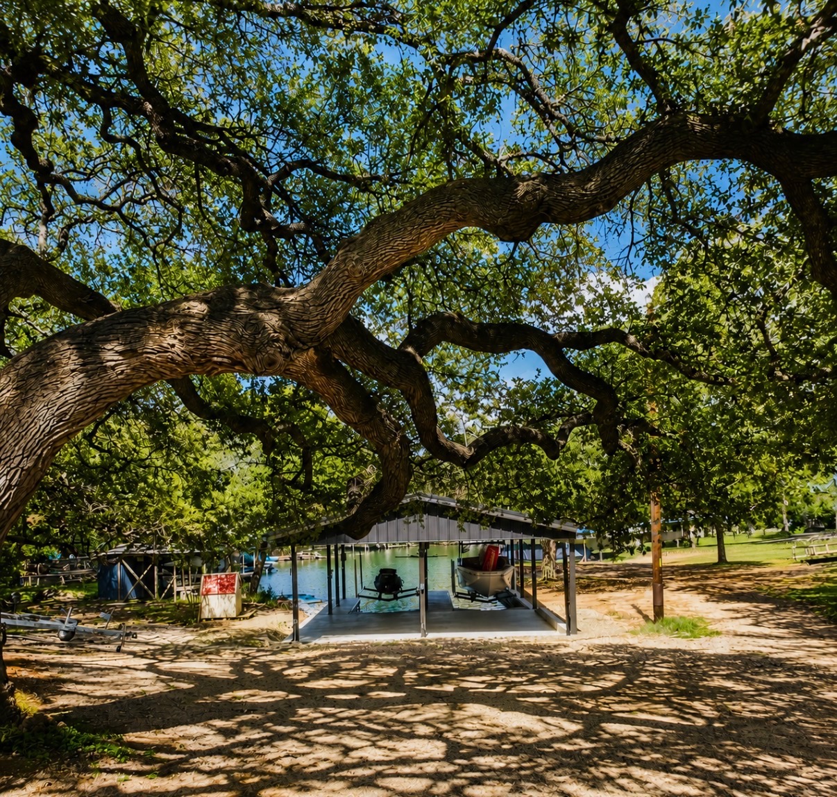 main property photo 36