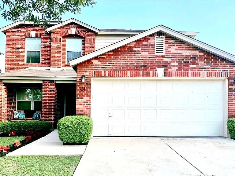main property photo 0