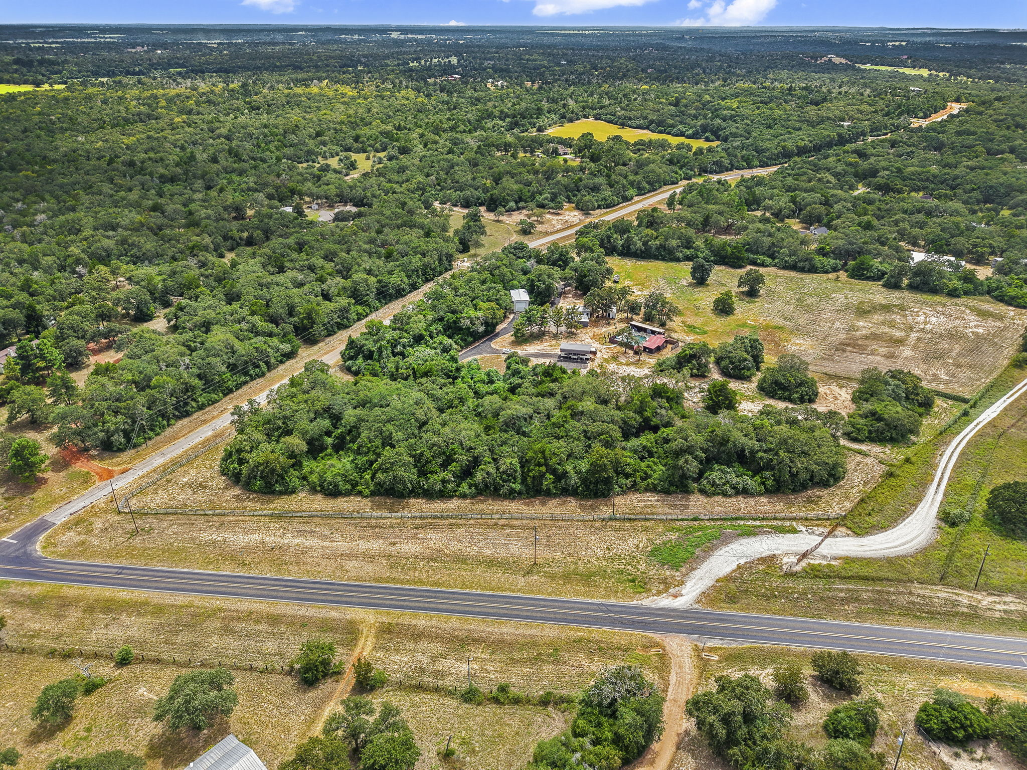 main property photo 24
