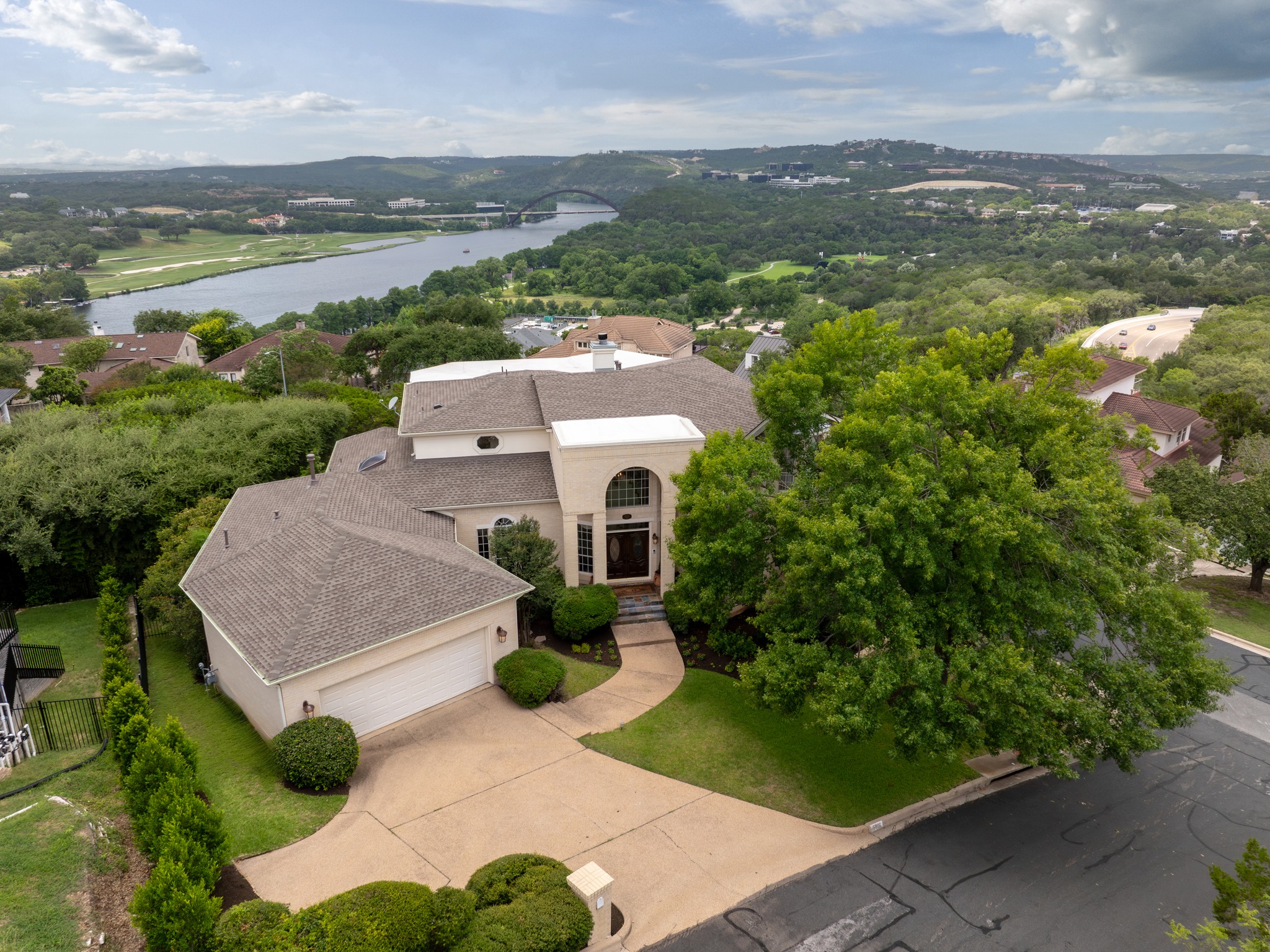 main property photo 24