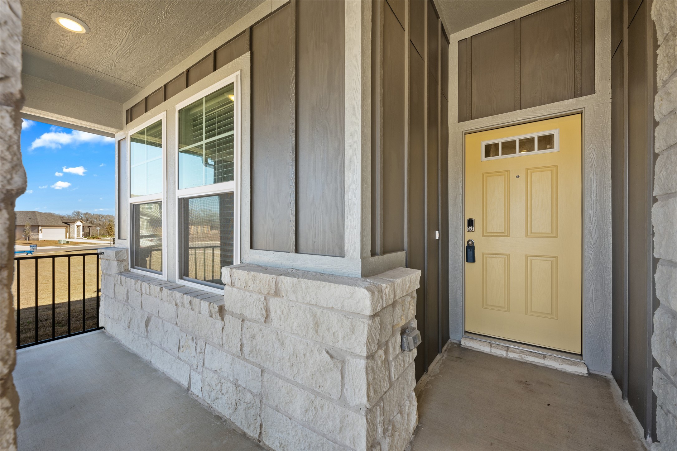 main property photo 4