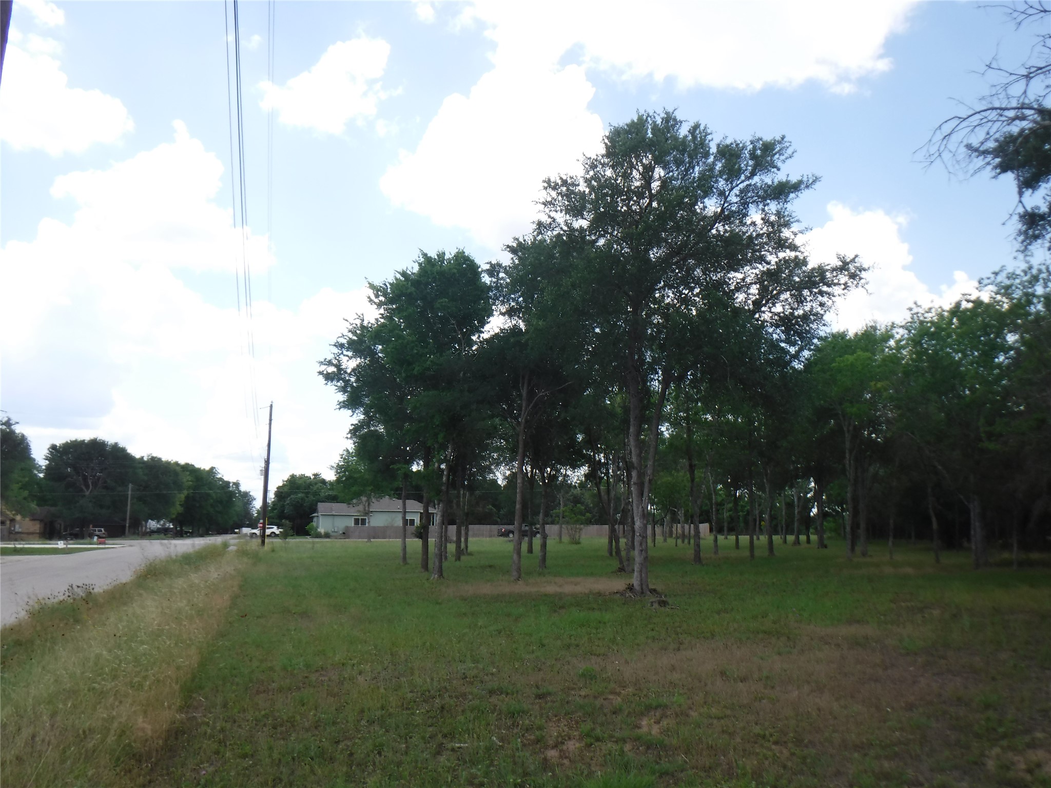 main property photo 13