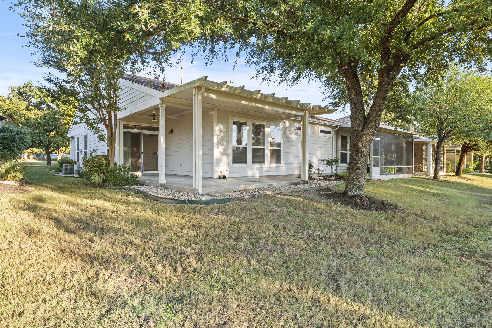 main property photo 27