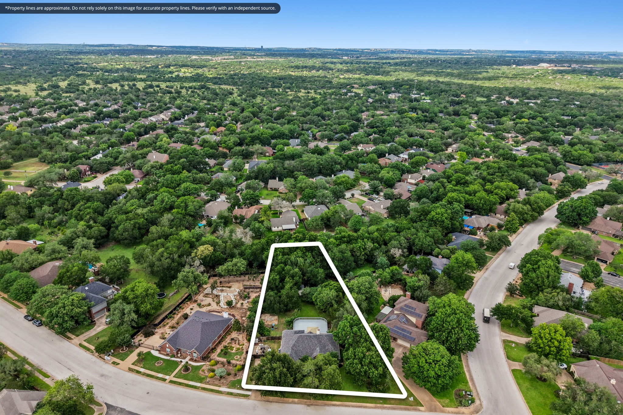 main property photo 30