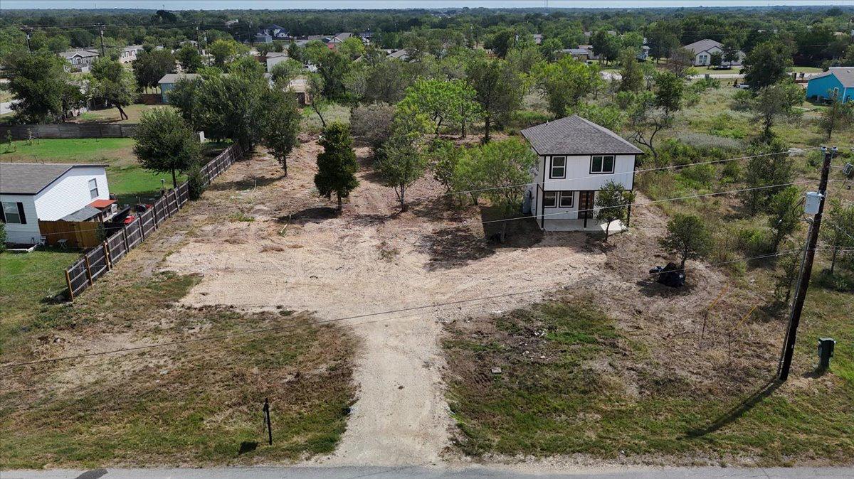main property photo 14
