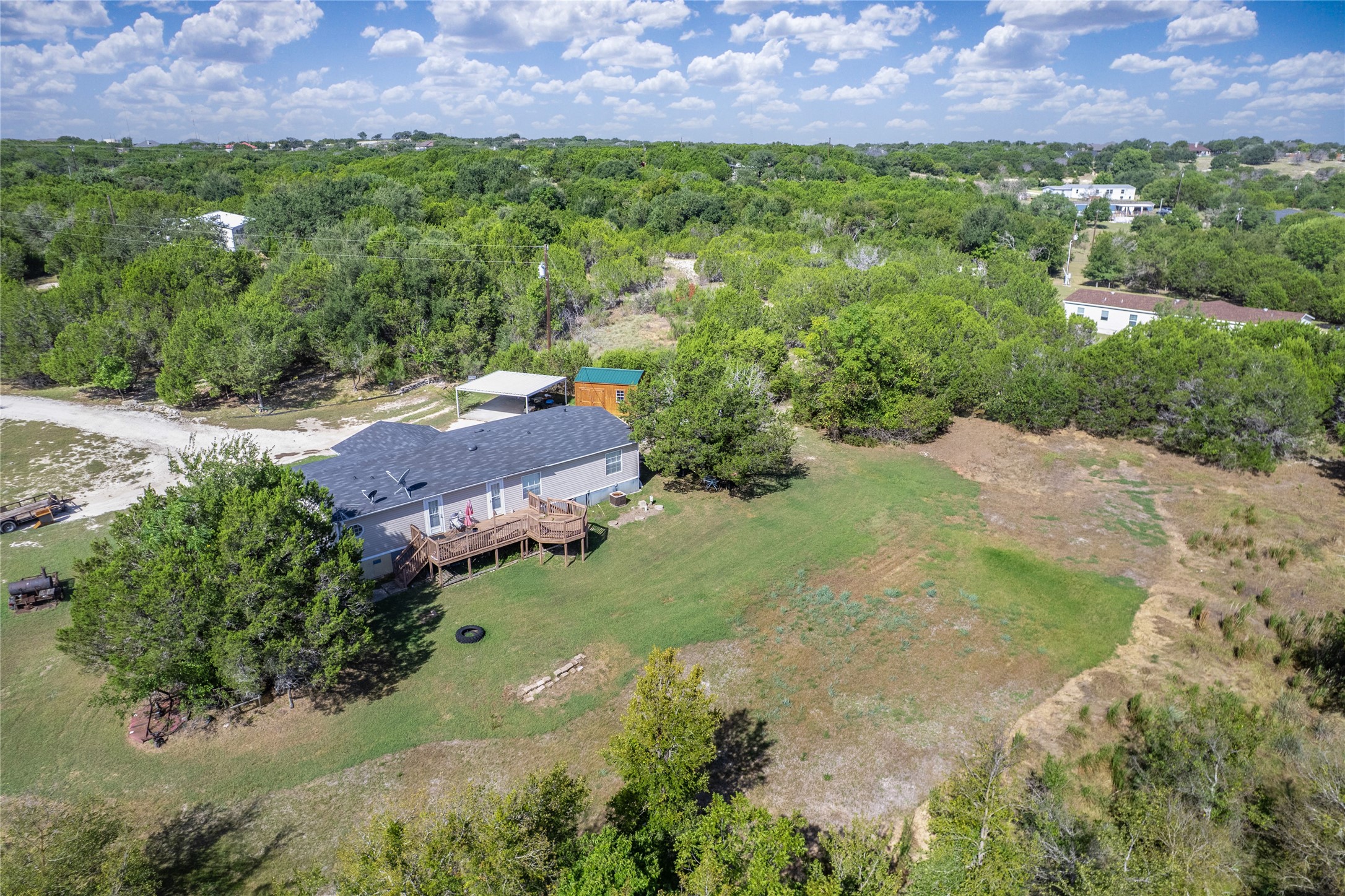 main property photo 32