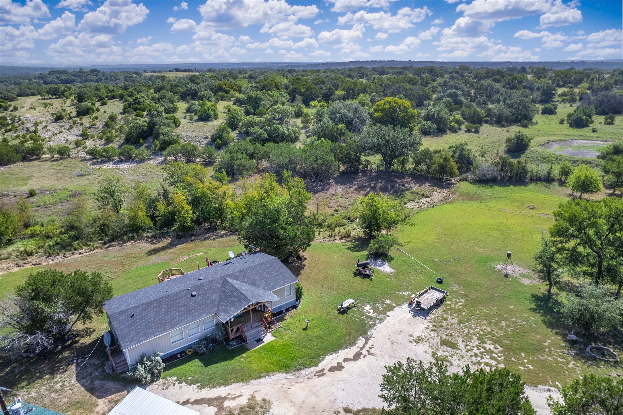 main property photo 34