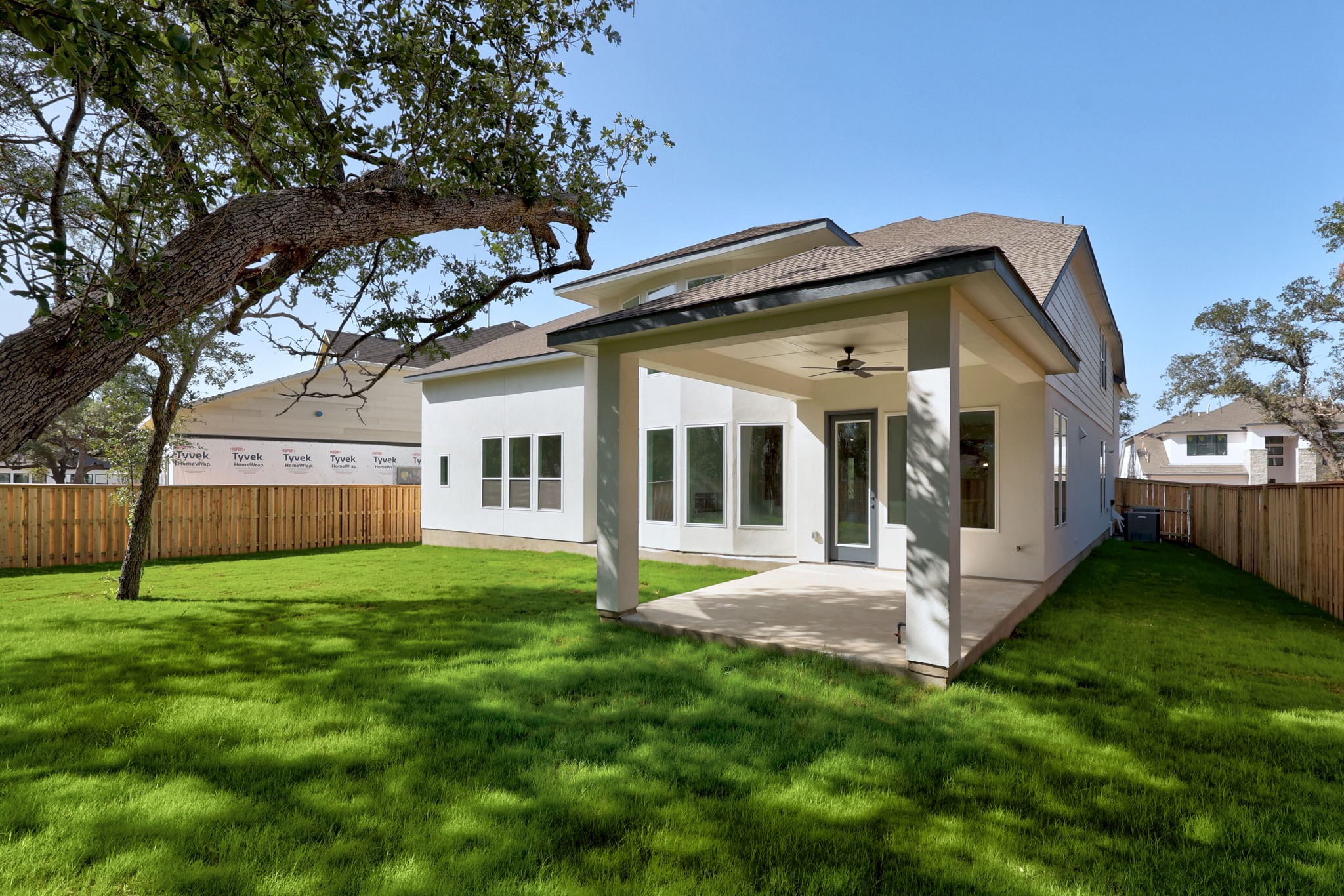 main property photo 31